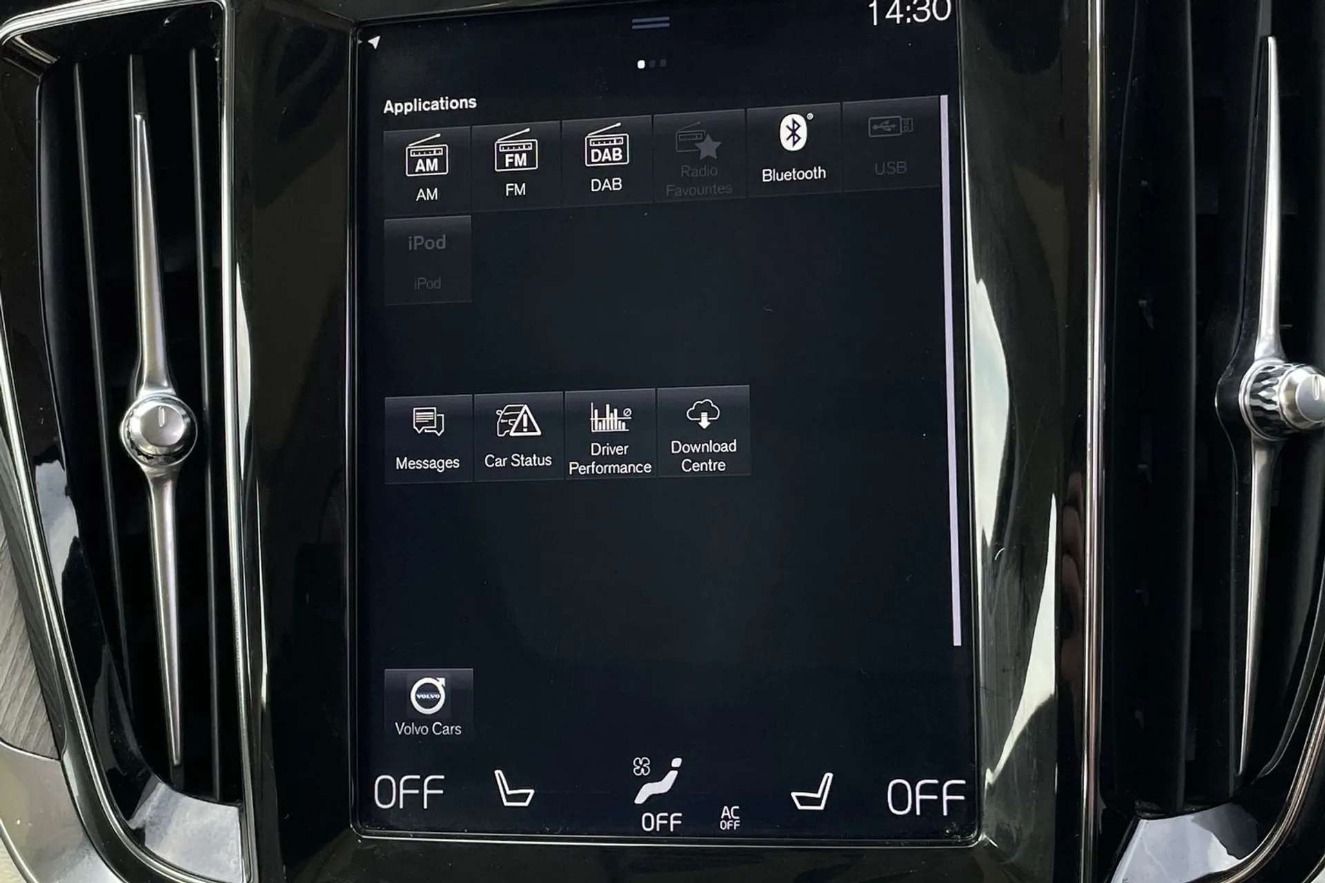 2019 VOLVO V60 2019 VOLVO V60