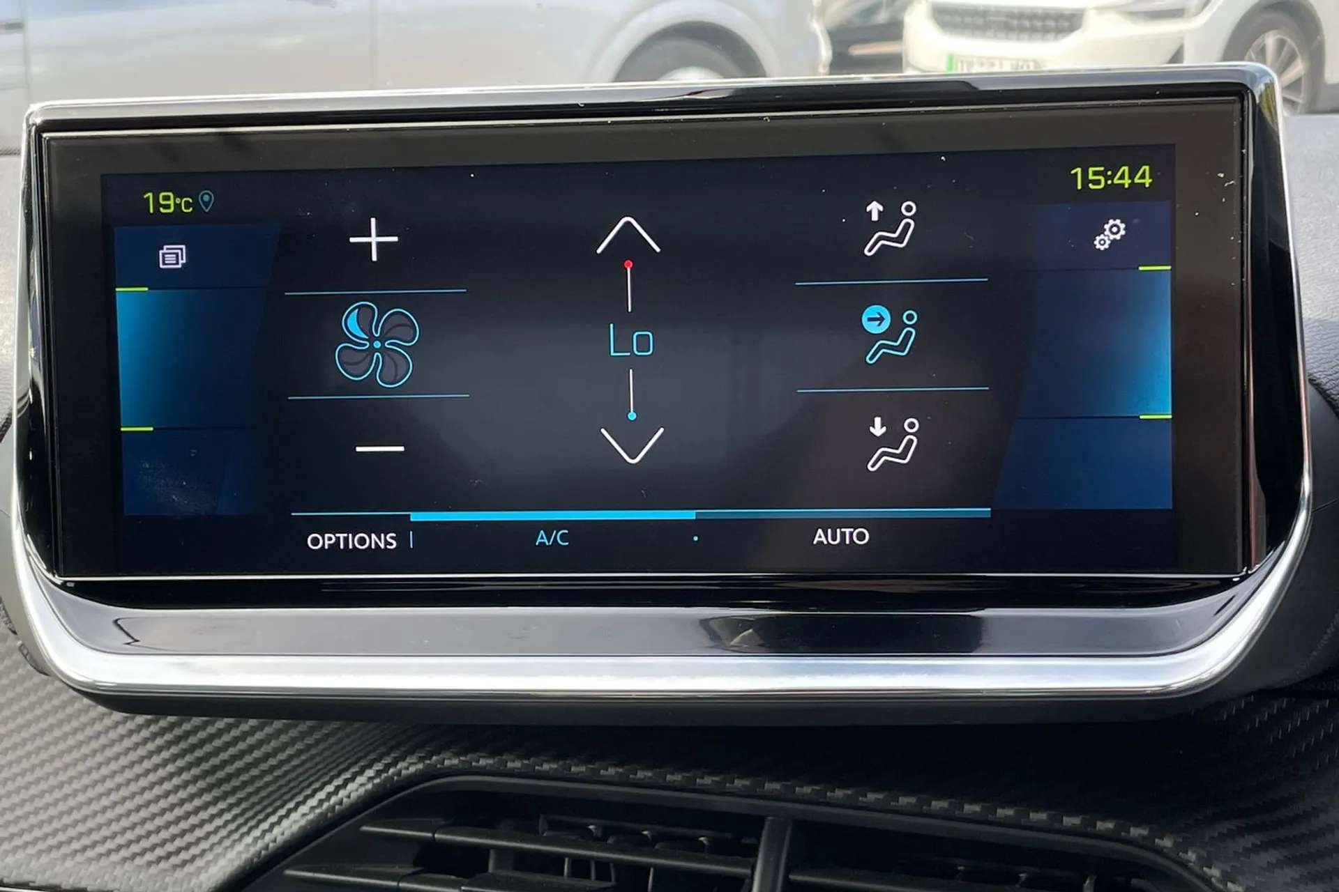2020 PEUGEOT 2008 2020 PEUGEOT 2008