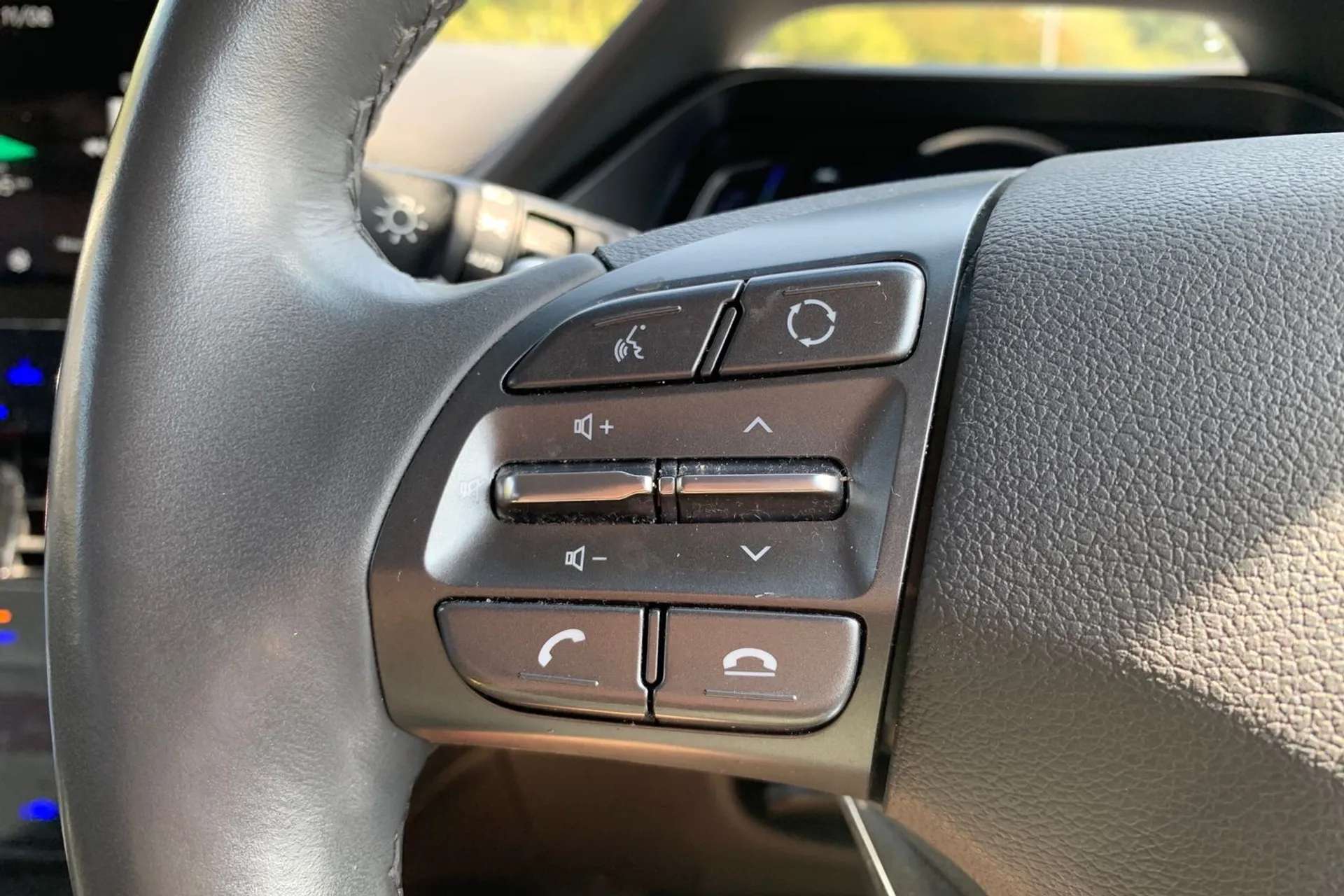 2021 HYUNDAI IONIQ 2021 HYUNDAI IONIQ