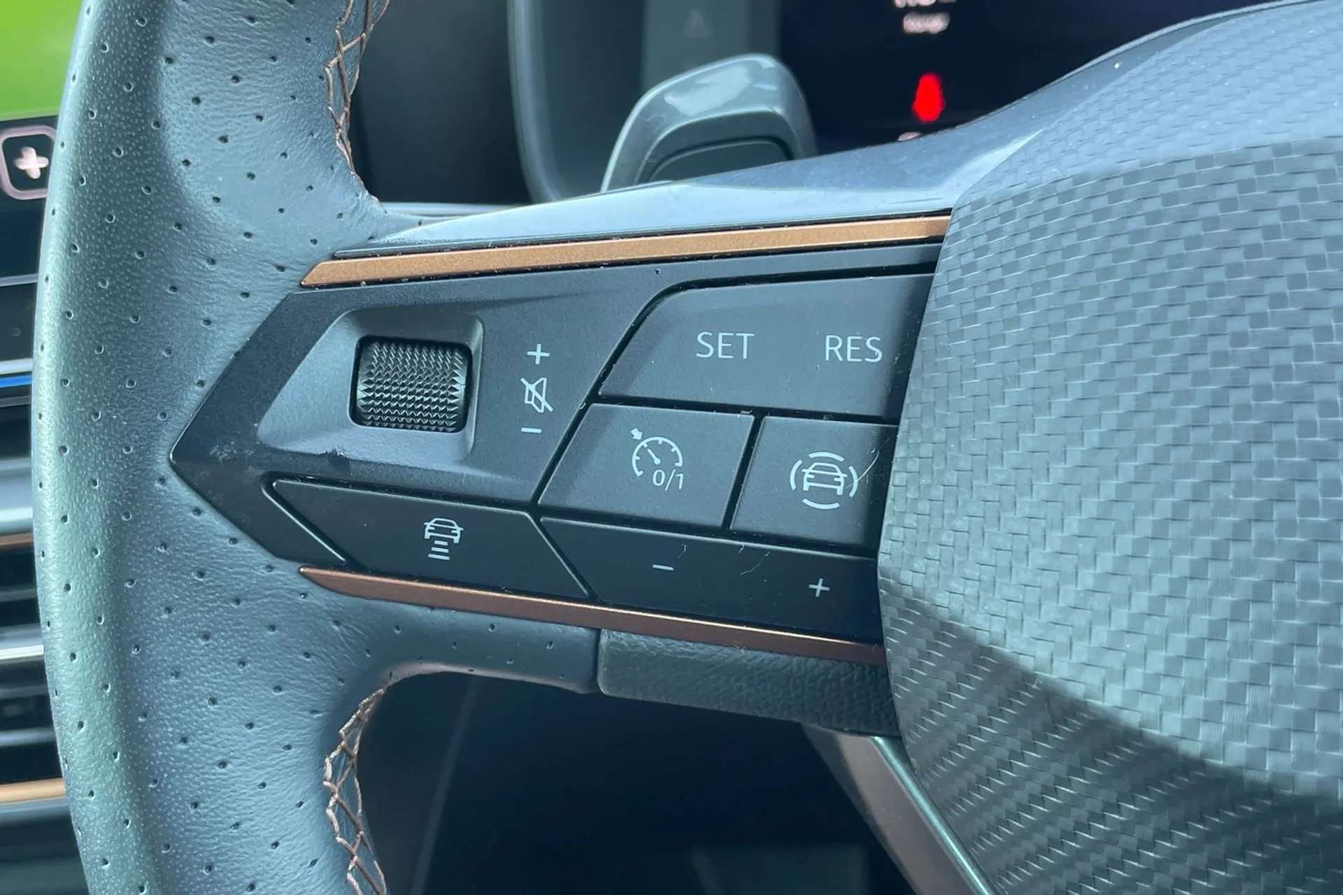 2024 CUPRA FORMENTOR 2024 CUPRA FORMENTOR
