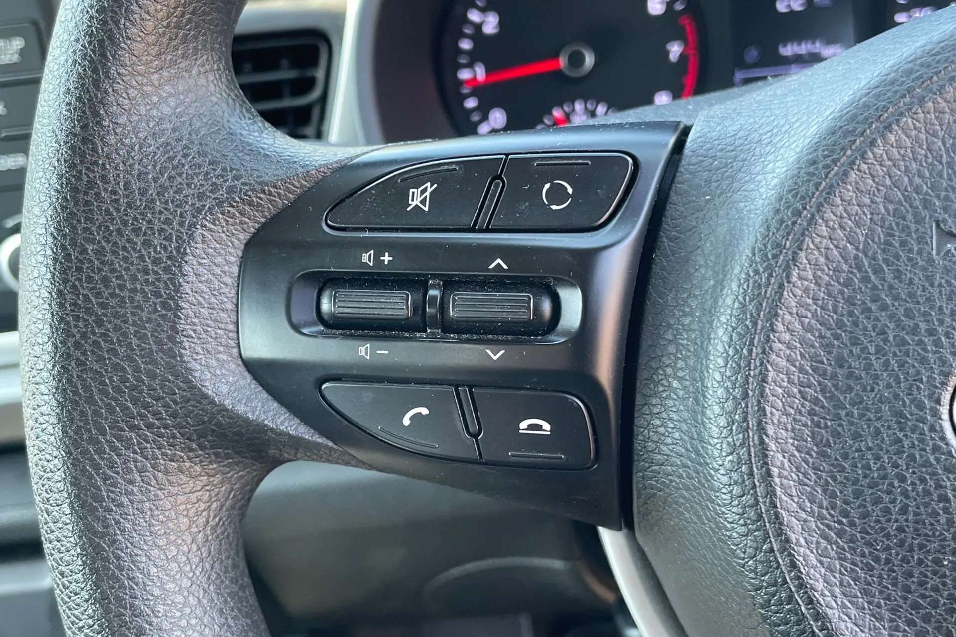 2019 KIA RIO 2019 KIA RIO