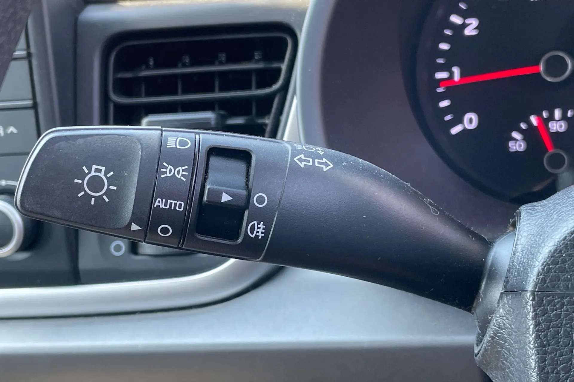 2019 KIA RIO 2019 KIA RIO