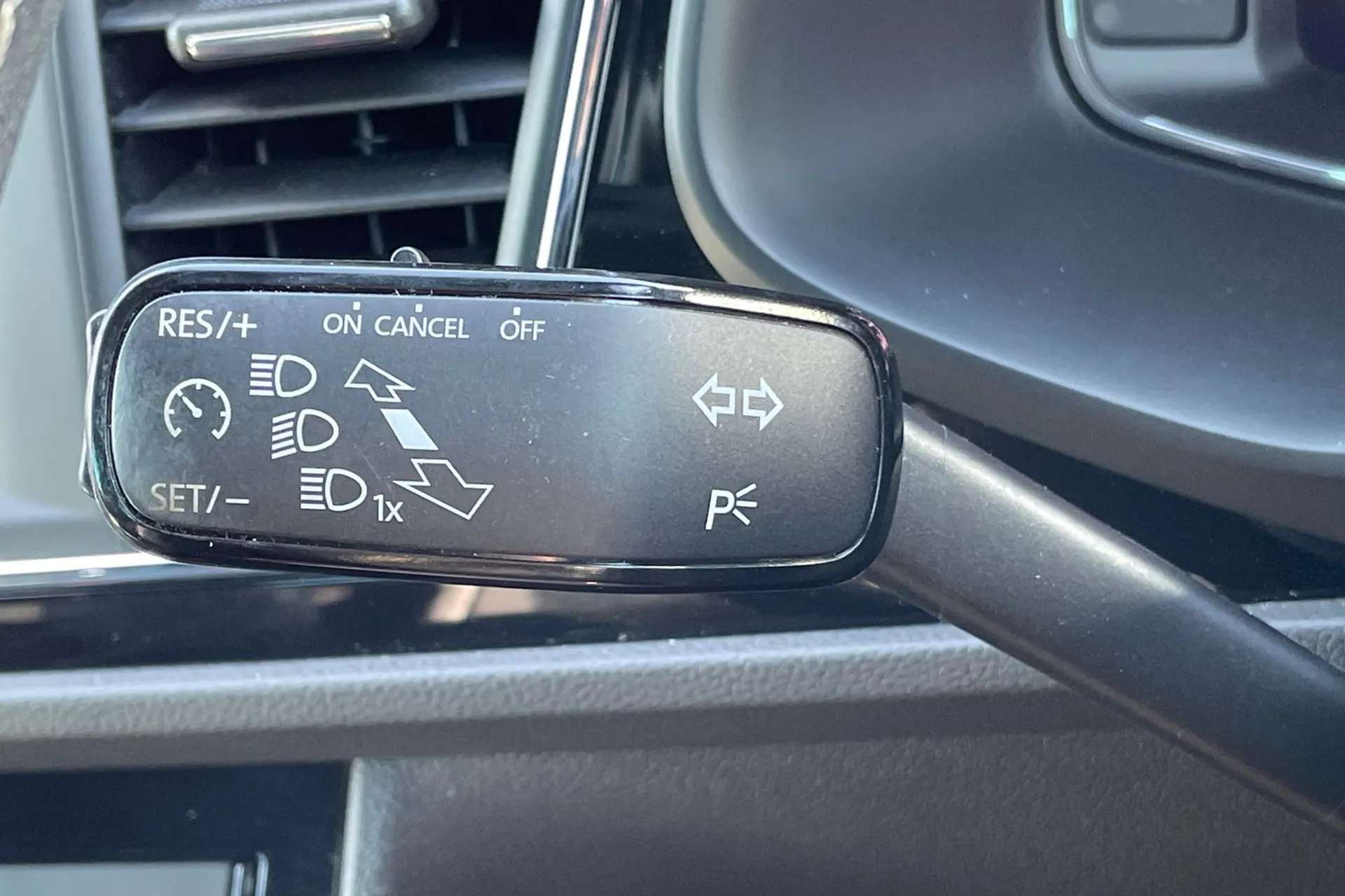 2020 SEAT LEON 2020 SEAT LEON