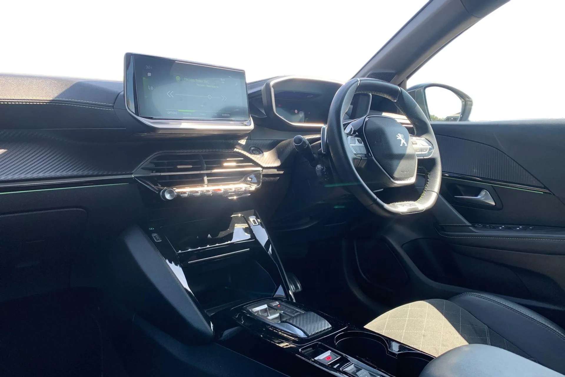 A 2023 PEUGEOT 208 1.2 PureTech 100 GT 5dr EAT8 [PEUGEOT i-Cockpit with compact steering wheel, Visio park assist 180 with colour reversing camera + front and rear parki A 2023 PEUGEOT 208 1.2 PureTech 100 GT 5dr EAT8 [PEUGEOT i-Cockpit with compact steering wheel, Visio park assist 180 with colour reversing camera + front and rear parki