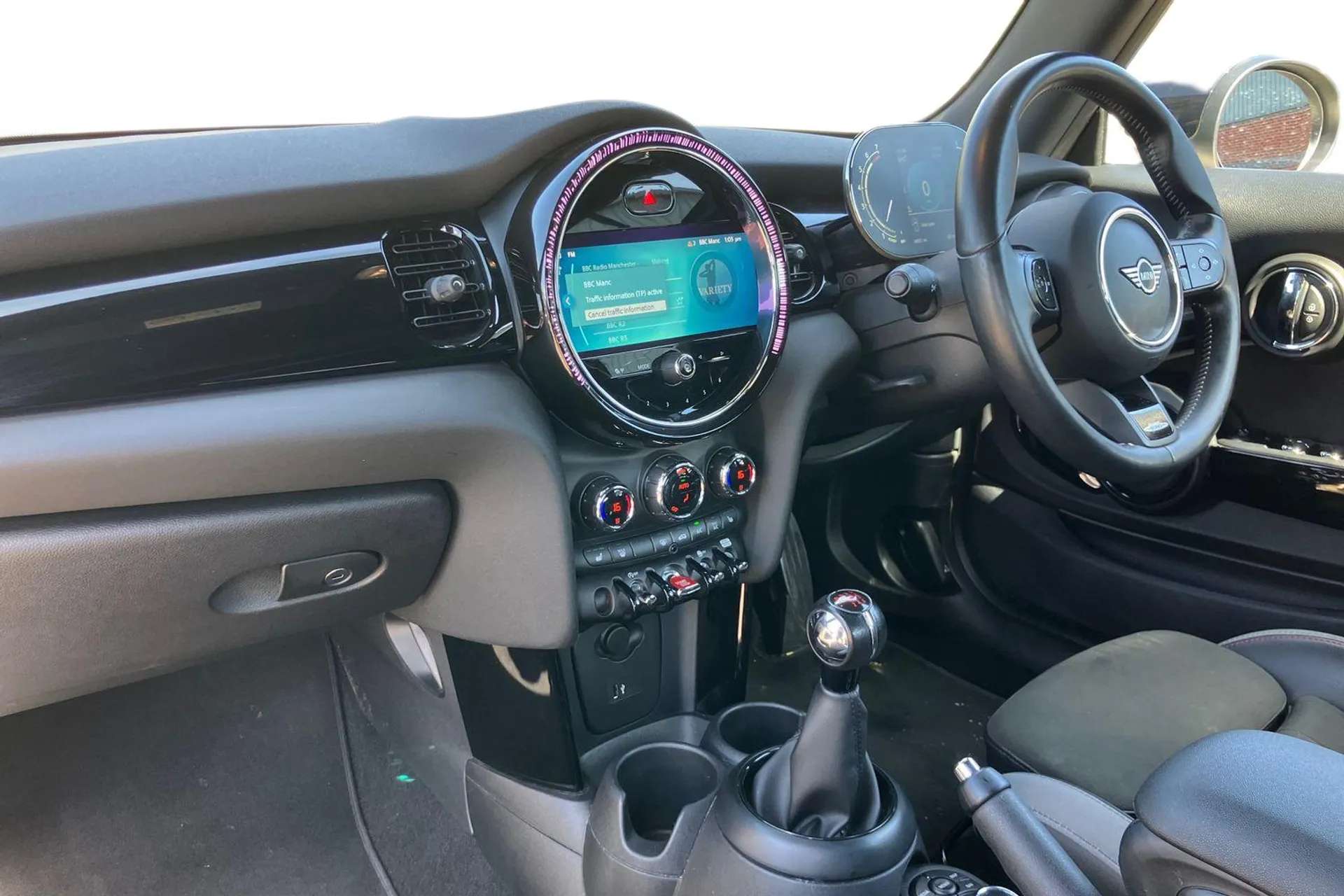 2021 MINI CONVERTIBLE 2021 MINI CONVERTIBLE