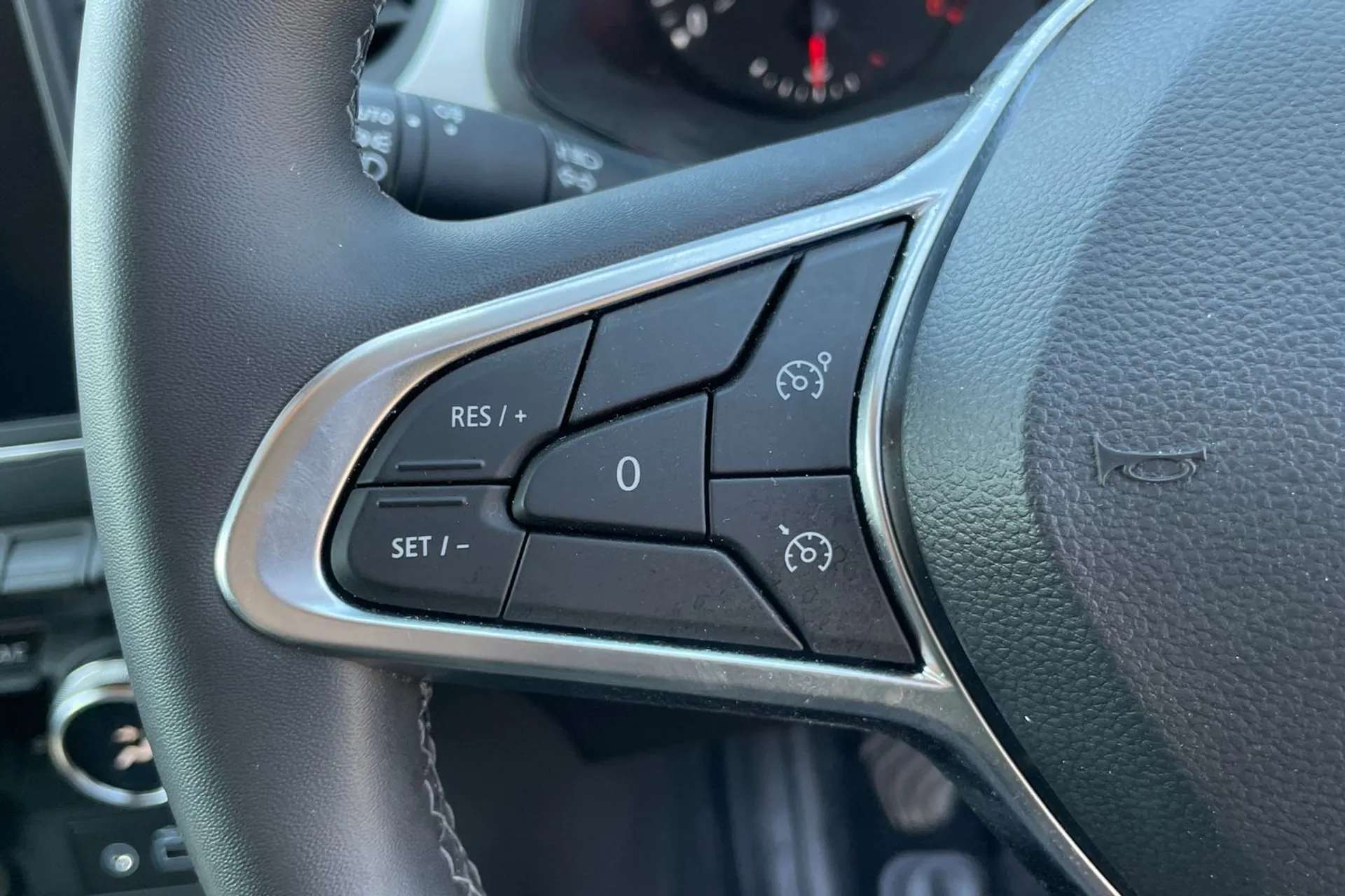 2023 RENAULT CAPTUR 2023 RENAULT CAPTUR