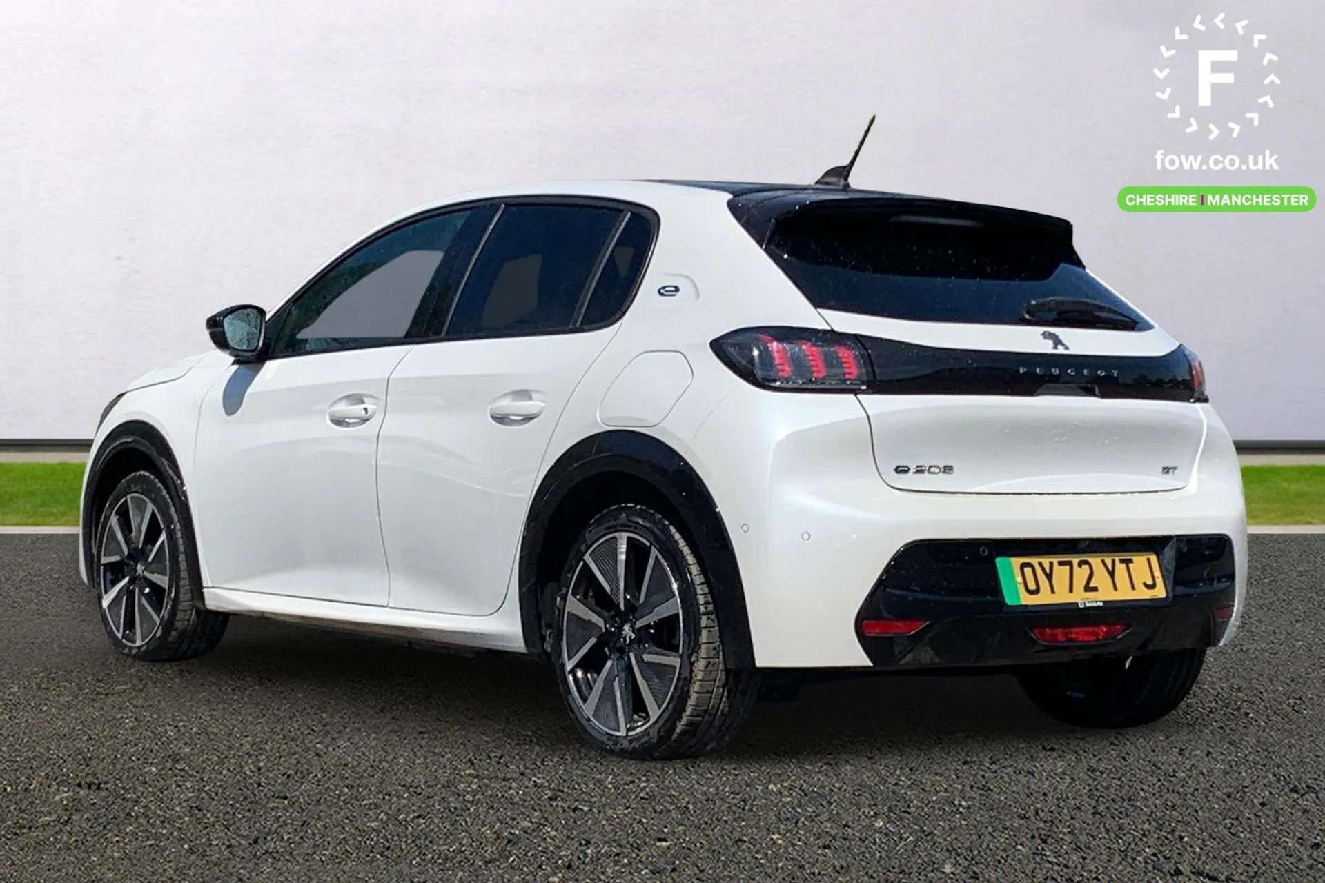 A 2022 PEUGEOT 208 100kW GT Premium 50kWh 5dr Auto [17" Shaw Diamond Cut Alloys, Contrast Roof, Bluetooth, Full LED headlights, Visio park assist 180 with colour reversi A 2022 PEUGEOT 208 100kW GT Premium 50kWh 5dr Auto [17" Shaw Diamond Cut Alloys, Contrast Roof, Bluetooth, Full LED headlights, Visio park assist 180 with colour reversi
