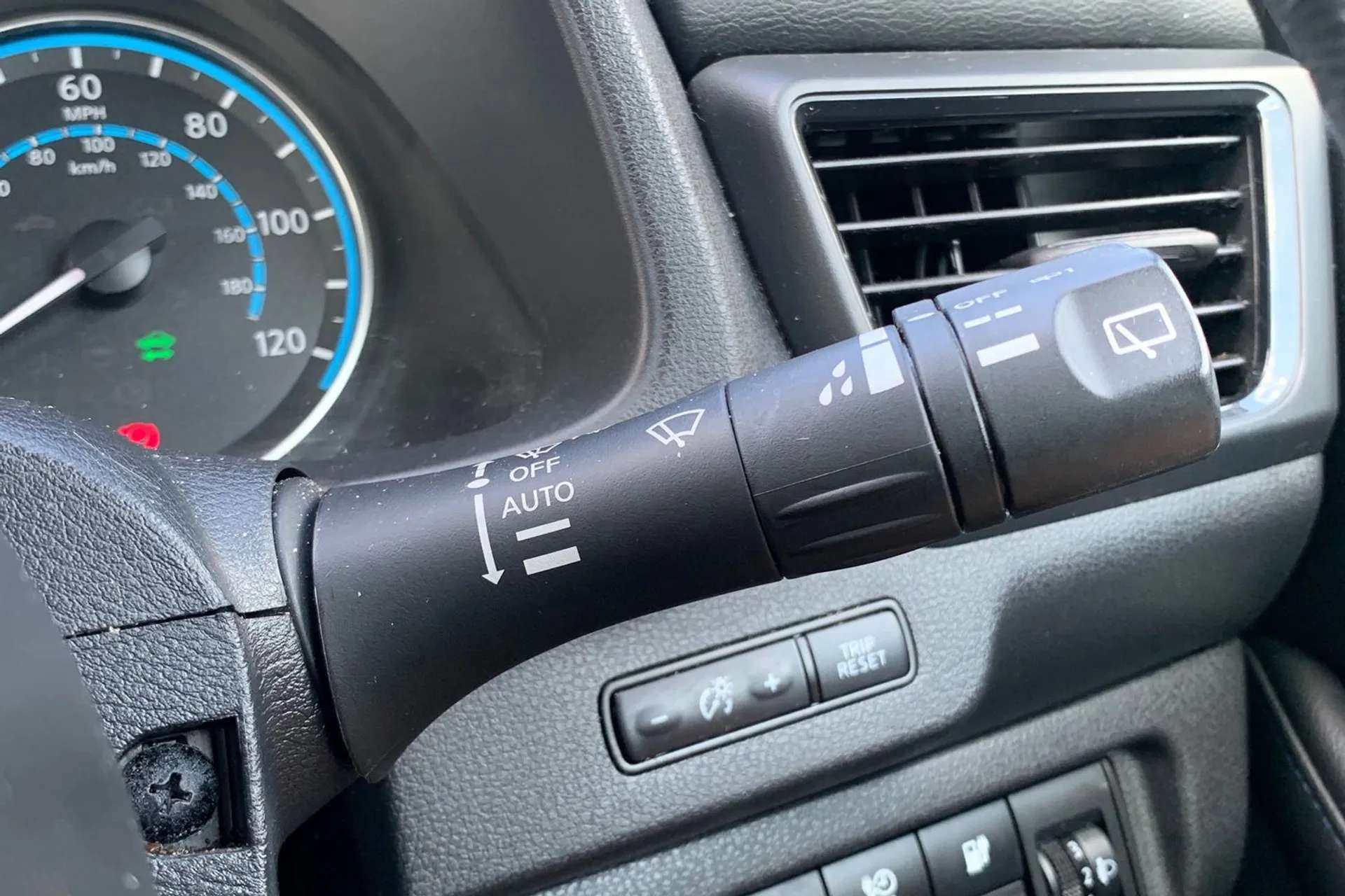 2022 NISSAN LEAF 2022 NISSAN LEAF