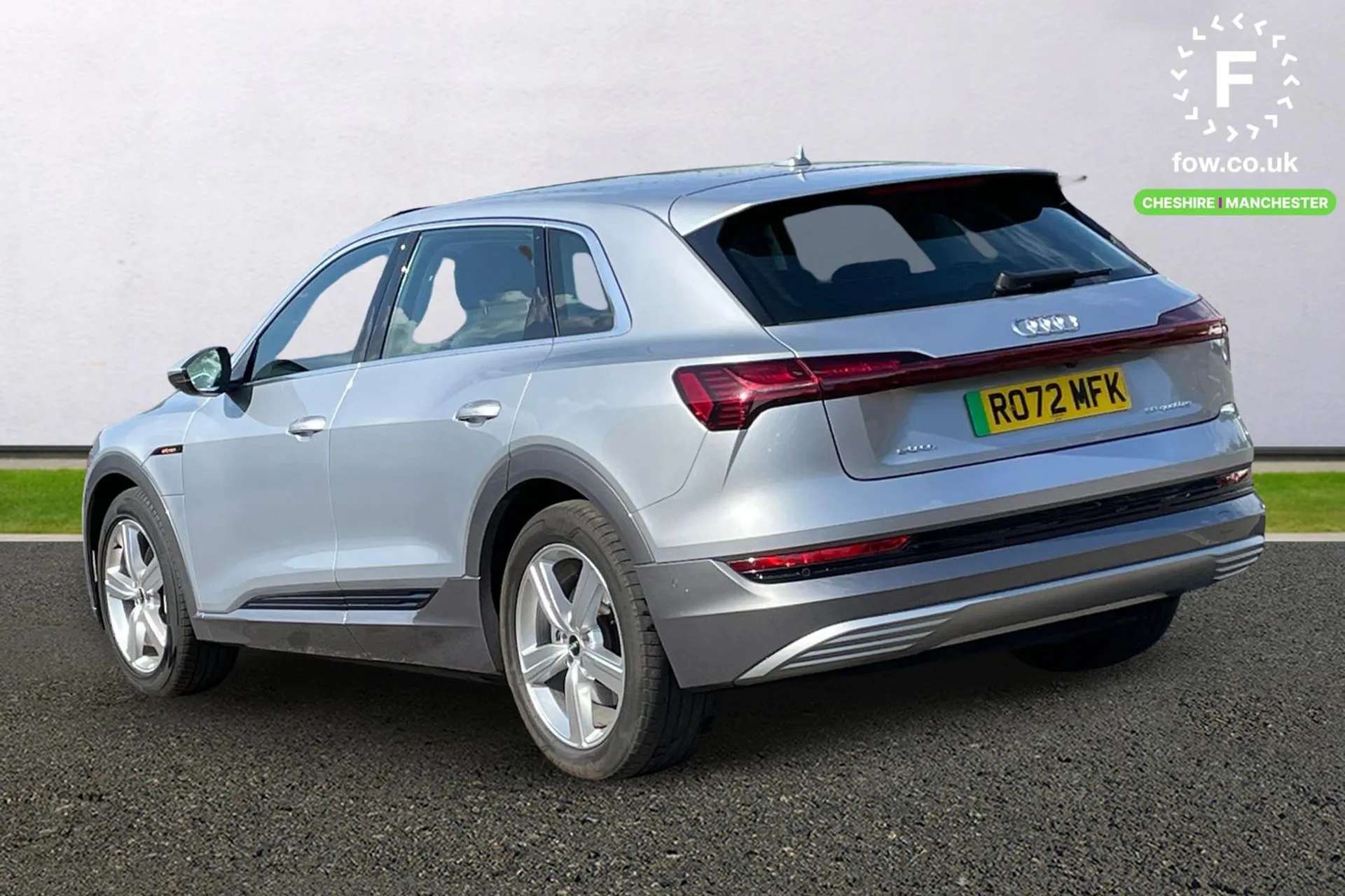 2022 AUDI E-TRON 2022 AUDI E-TRON