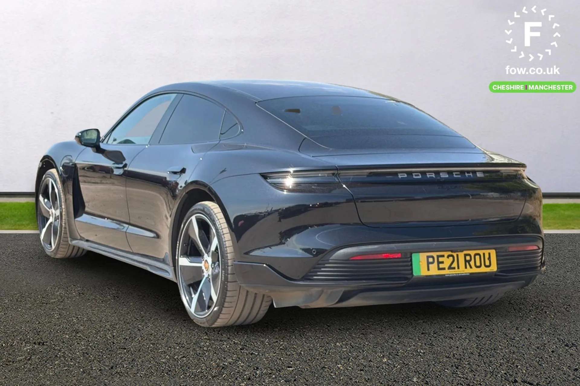2021 PORSCHE TAYCAN 2021 PORSCHE TAYCAN