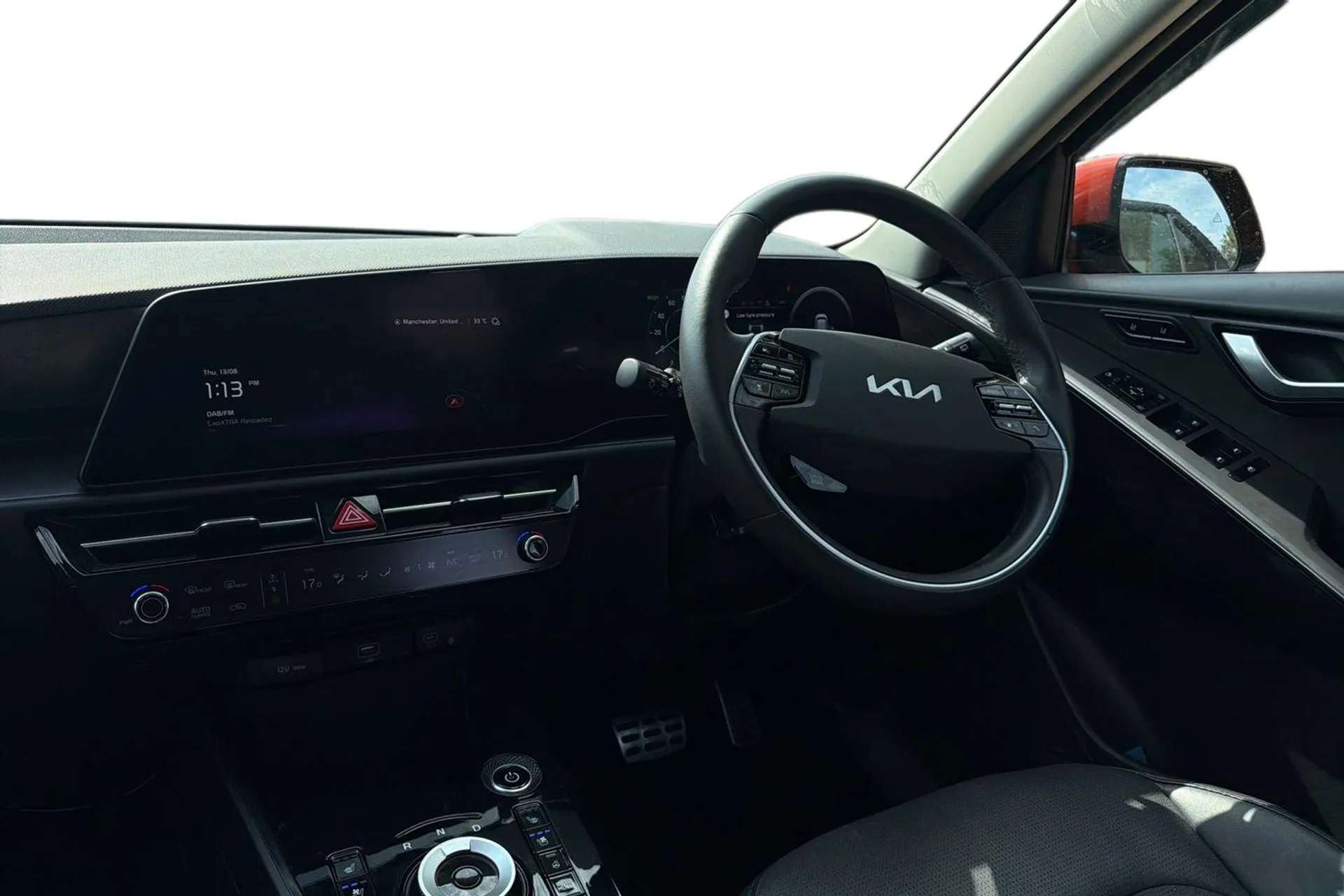 A 2022 KIA NIRO 150kW 4 65kWh 5dr Auto [Aurora Black Pearl C-Pillar, Head Up Display, Power opening/closing tailgate, Reversing Camera, tilting/sliding power sunroof, A 2022 KIA NIRO 150kW 4 65kWh 5dr Auto [Aurora Black Pearl C-Pillar, Head Up Display, Power opening/closing tailgate, Reversing Camera, tilting/sliding power sunroof,