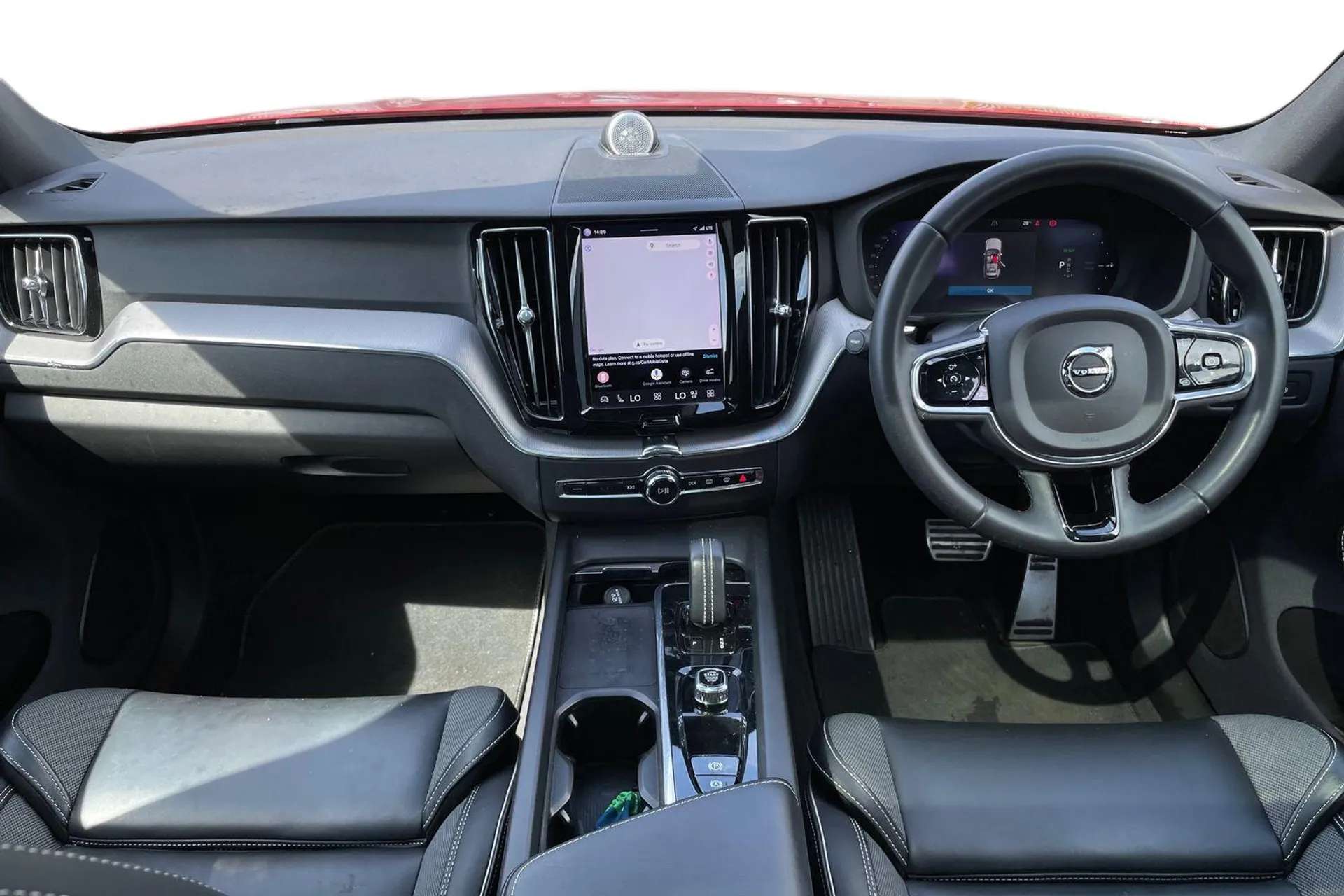 A 2021 VOLVO XC60 2.0 T8 Recharge PHEV R DESIGN Pro 5dr AWD Auto [Tech - Bowers and Wilkins,Heated Front Windscreen - Removes Head-Up Display,Nappa-Textile Contour Spor A 2021 VOLVO XC60 2.0 T8 Recharge PHEV R DESIGN Pro 5dr AWD Auto [Tech - Bowers and Wilkins,Heated Front Windscreen - Removes Head-Up Display,Nappa-Textile Contour Spor