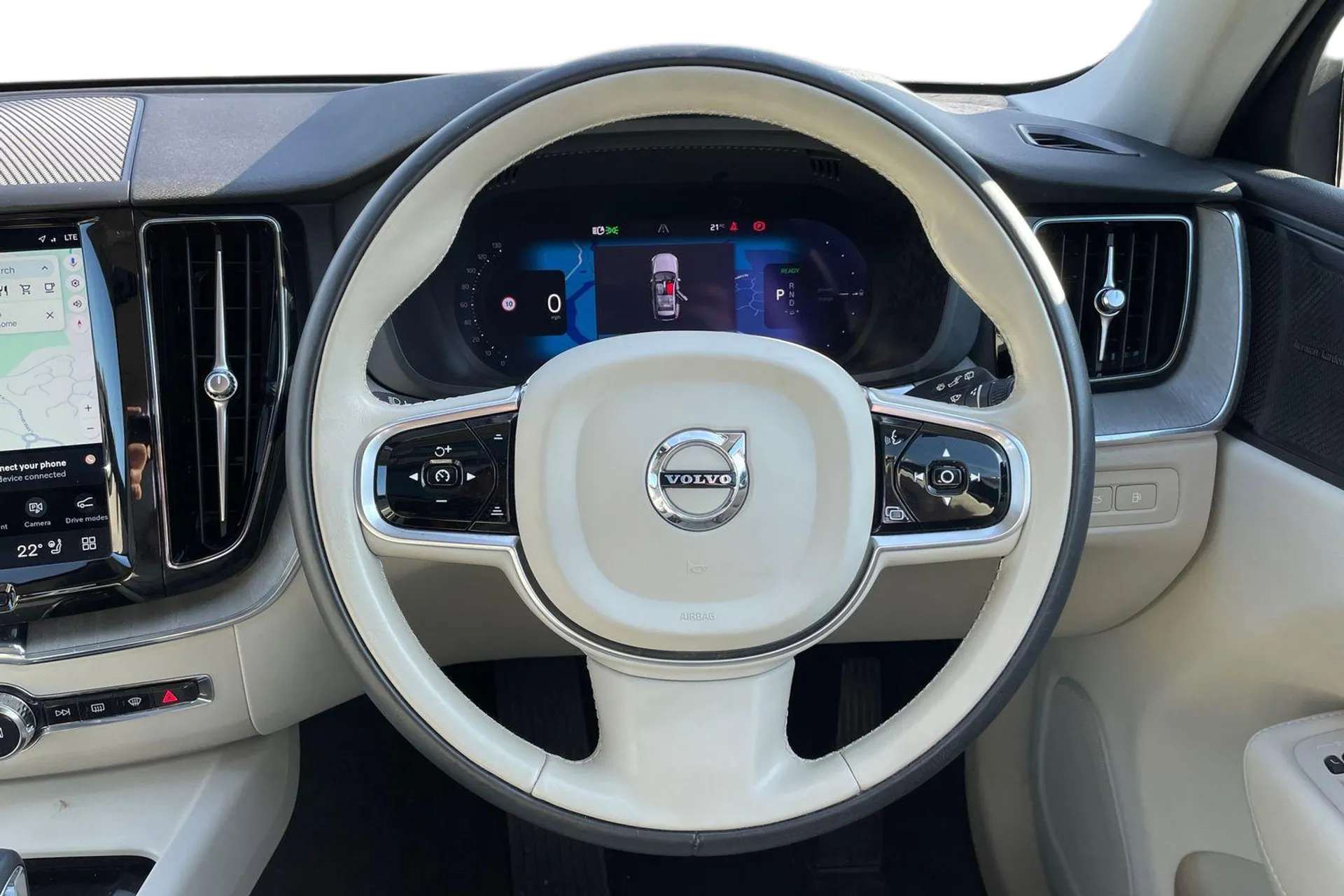2023 VOLVO XC60 2023 VOLVO XC60