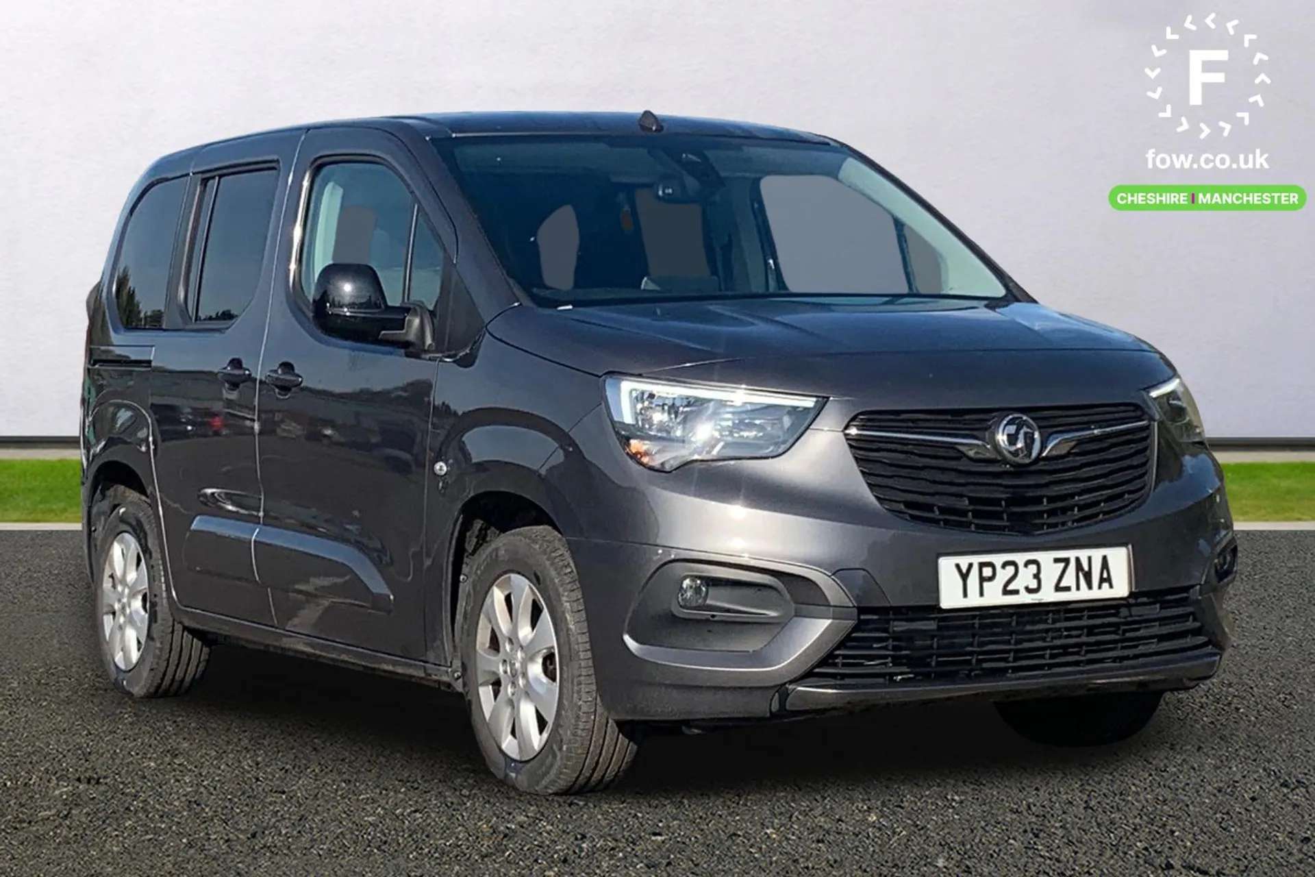 A 2023 VAUXHALL COMBO LIFE 1.5 Turbo D SE 5dr [Lane departure warning with lane change assist,Steering wheel mounted audio controls, A 2023 VAUXHALL COMBO LIFE 1.5 Turbo D SE 5dr [Lane departure warning with lane change assist,Steering wheel mounted audio controls,