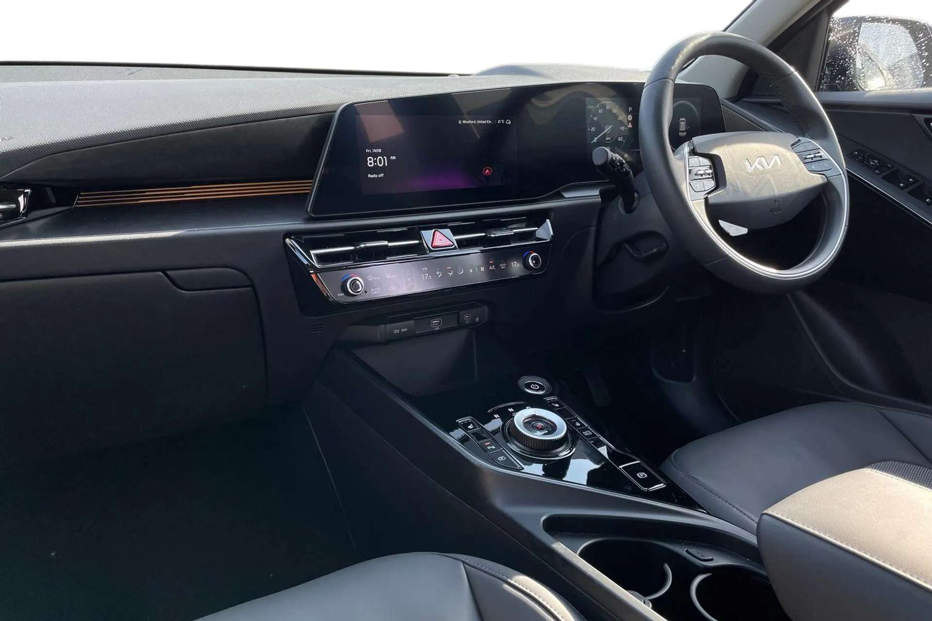 A 2025 KIA NIRO 150kW 3 65kWh 5dr Auto [Forward Collision-Avoidance Assist, parking sensors, Rear cross traffic collision avoidance assist (RCCA), Wireless Smartphone A 2025 KIA NIRO 150kW 3 65kWh 5dr Auto [Forward Collision-Avoidance Assist, parking sensors, Rear cross traffic collision avoidance assist (RCCA), Wireless Smartphone