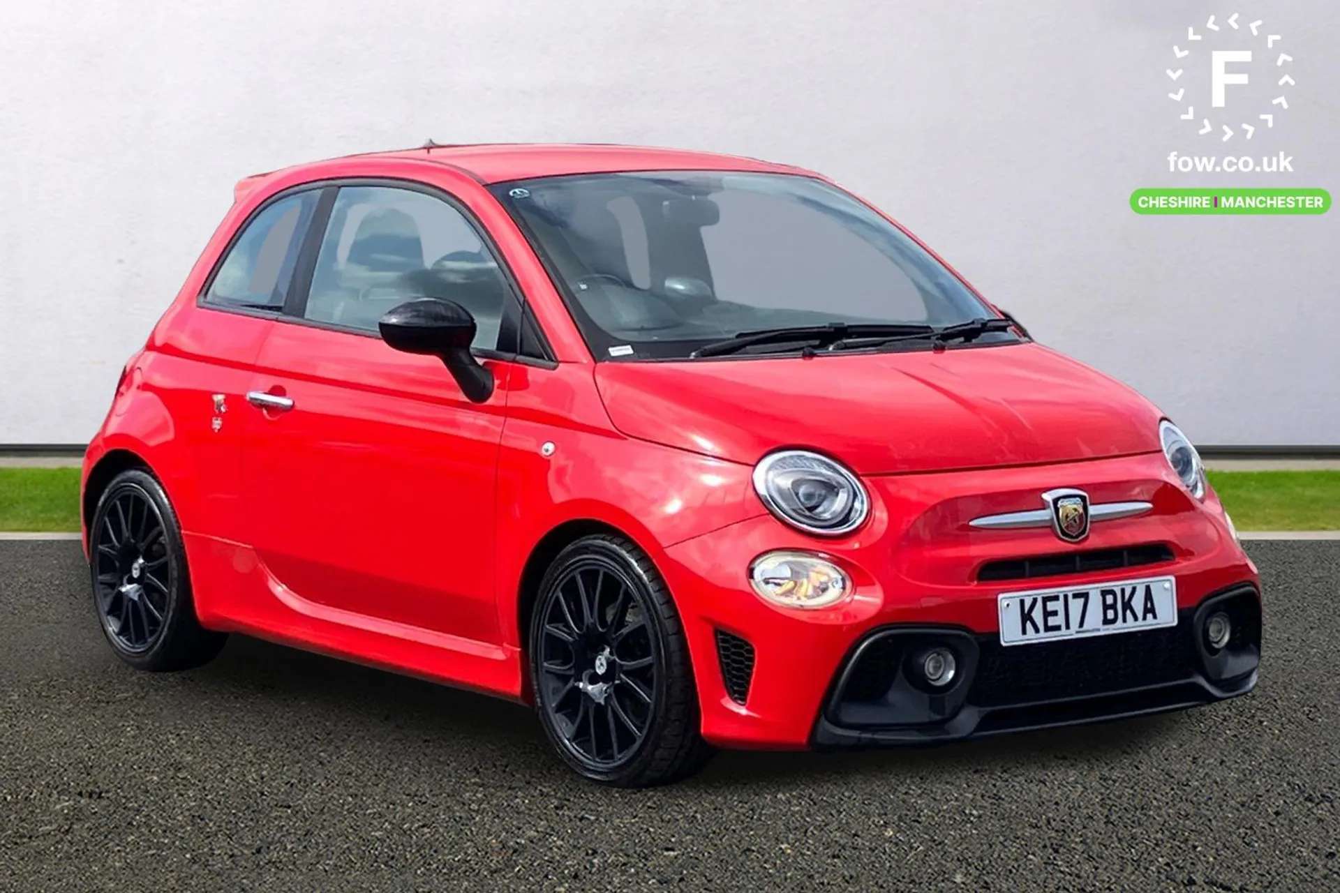 2017 ABARTH 595 2017 ABARTH 595