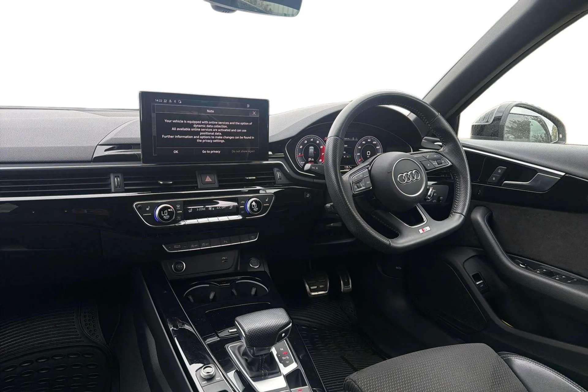 2020 AUDI A4 2020 AUDI A4