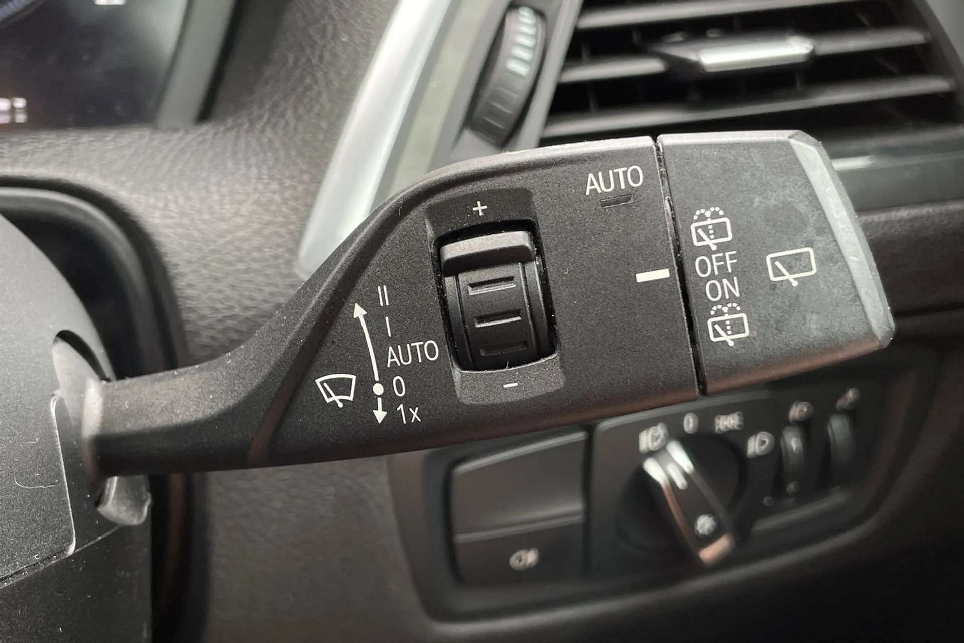 2019 BMW 1 SERIES 2019 BMW 1 SERIES