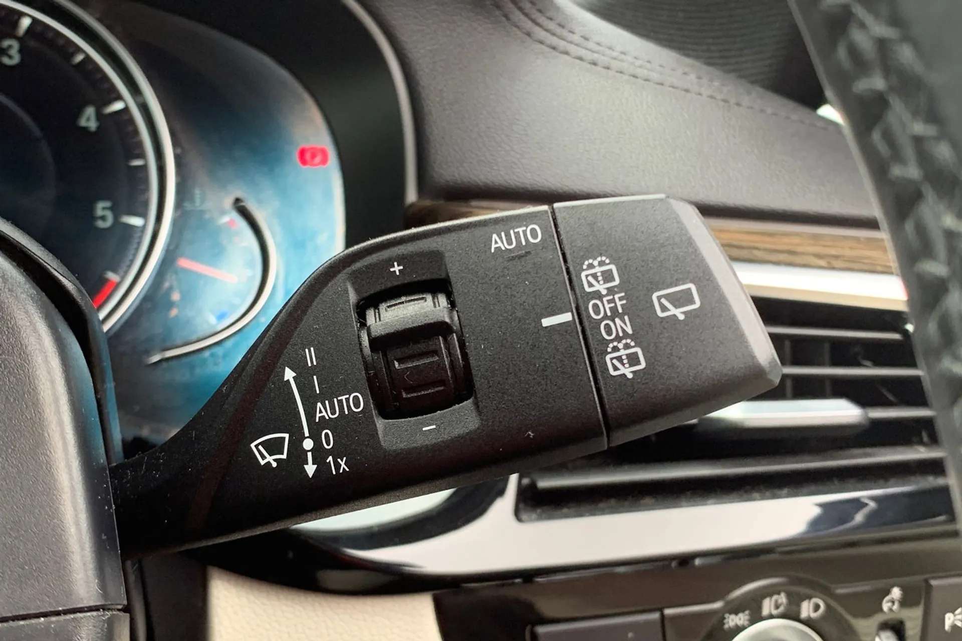2018 BMW 5 SERIES 2018 BMW 5 SERIES