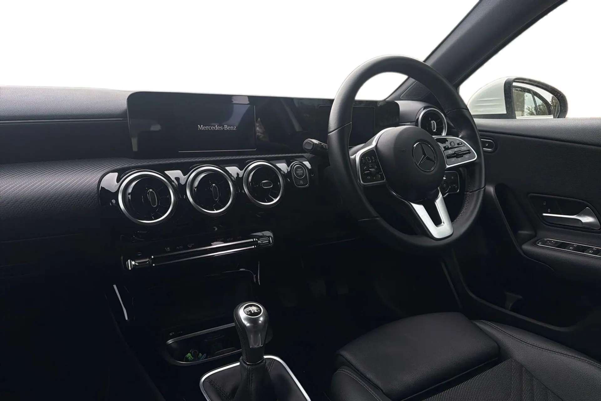 2021 MERCEDES-BENZ A CLASS 2021 MERCEDES-BENZ A CLASS