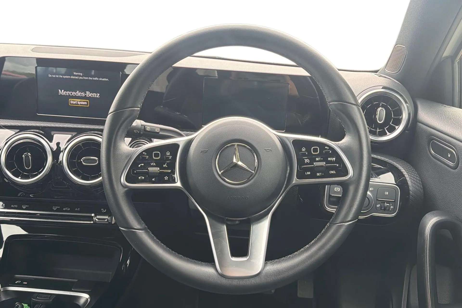 2021 MERCEDES-BENZ A CLASS 2021 MERCEDES-BENZ A CLASS