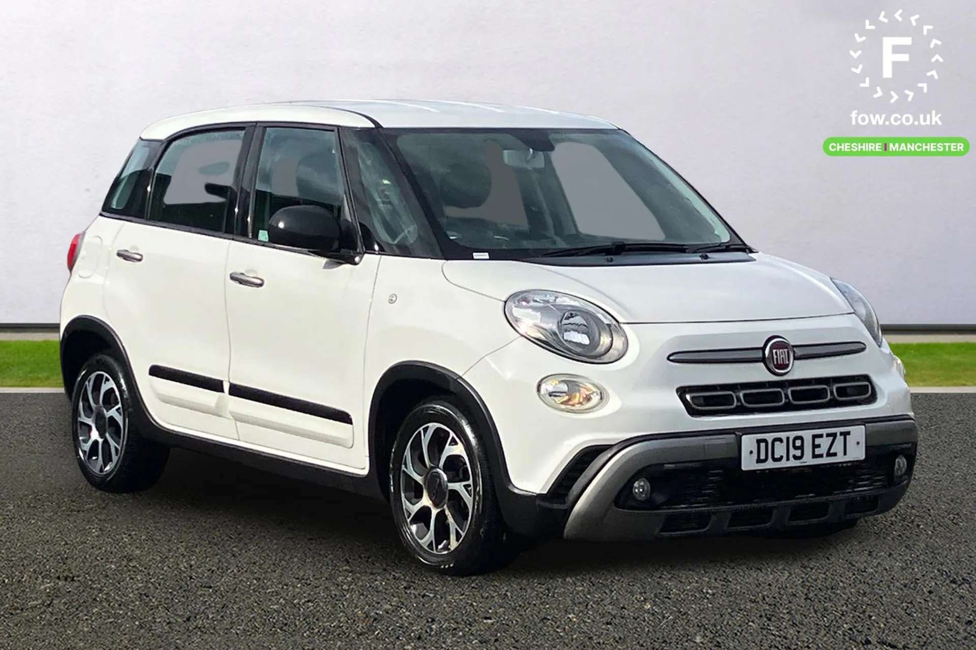 2019 FIAT 500L 2019 FIAT 500L