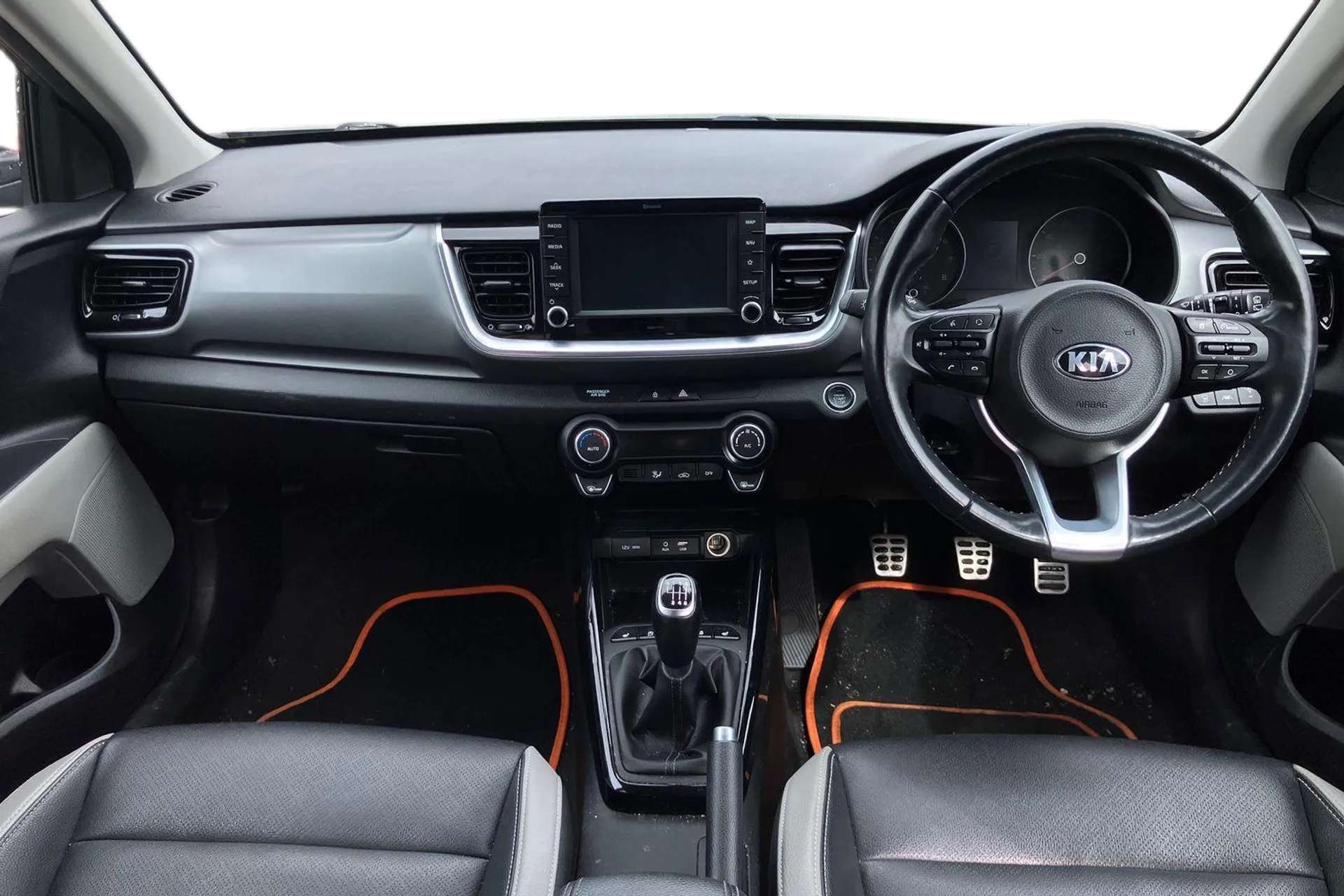 2019 KIA STONIC 2019 KIA STONIC