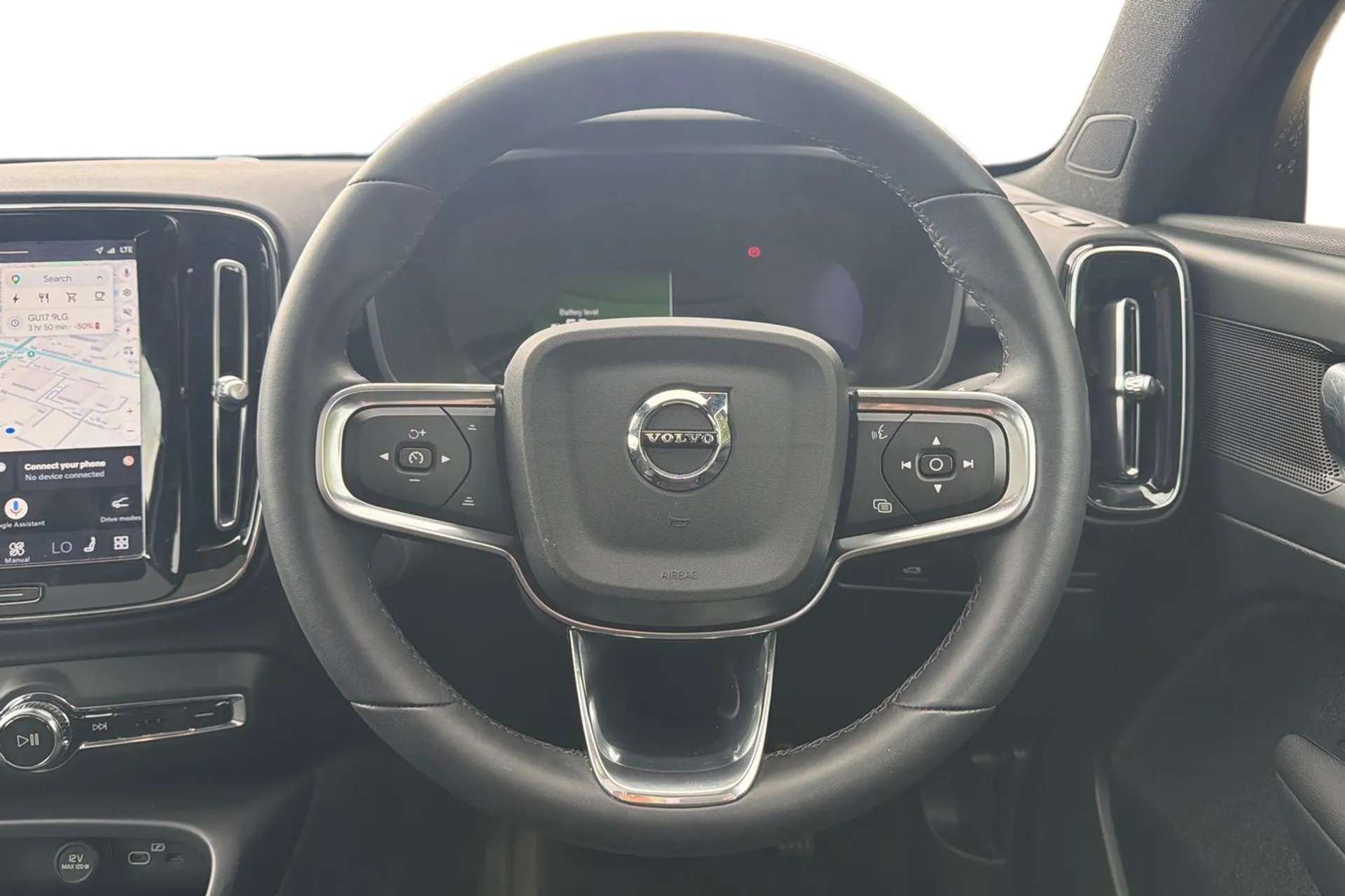 2023 VOLVO C40 2023 VOLVO C40