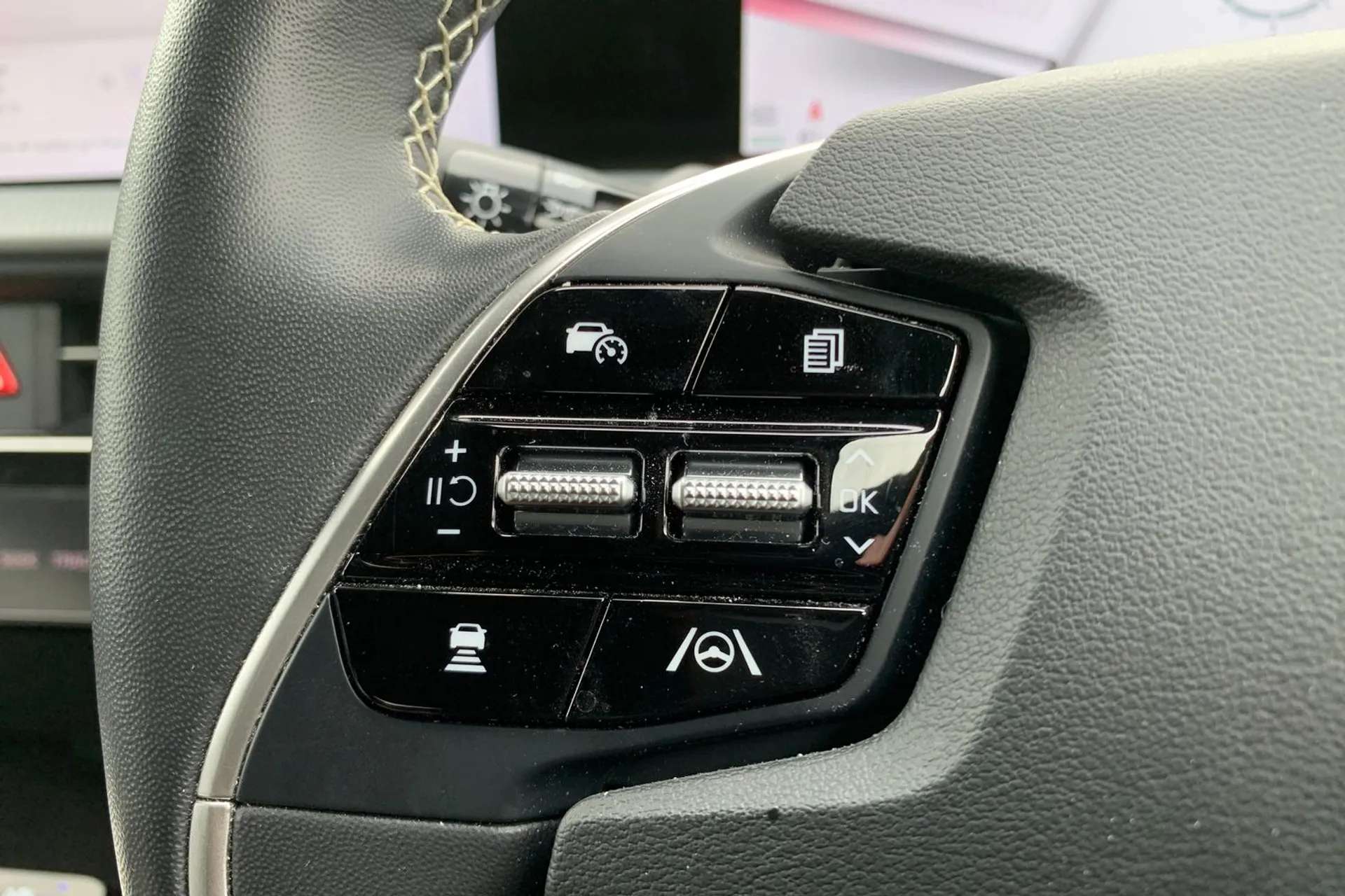 2023 KIA EV6 2023 KIA EV6