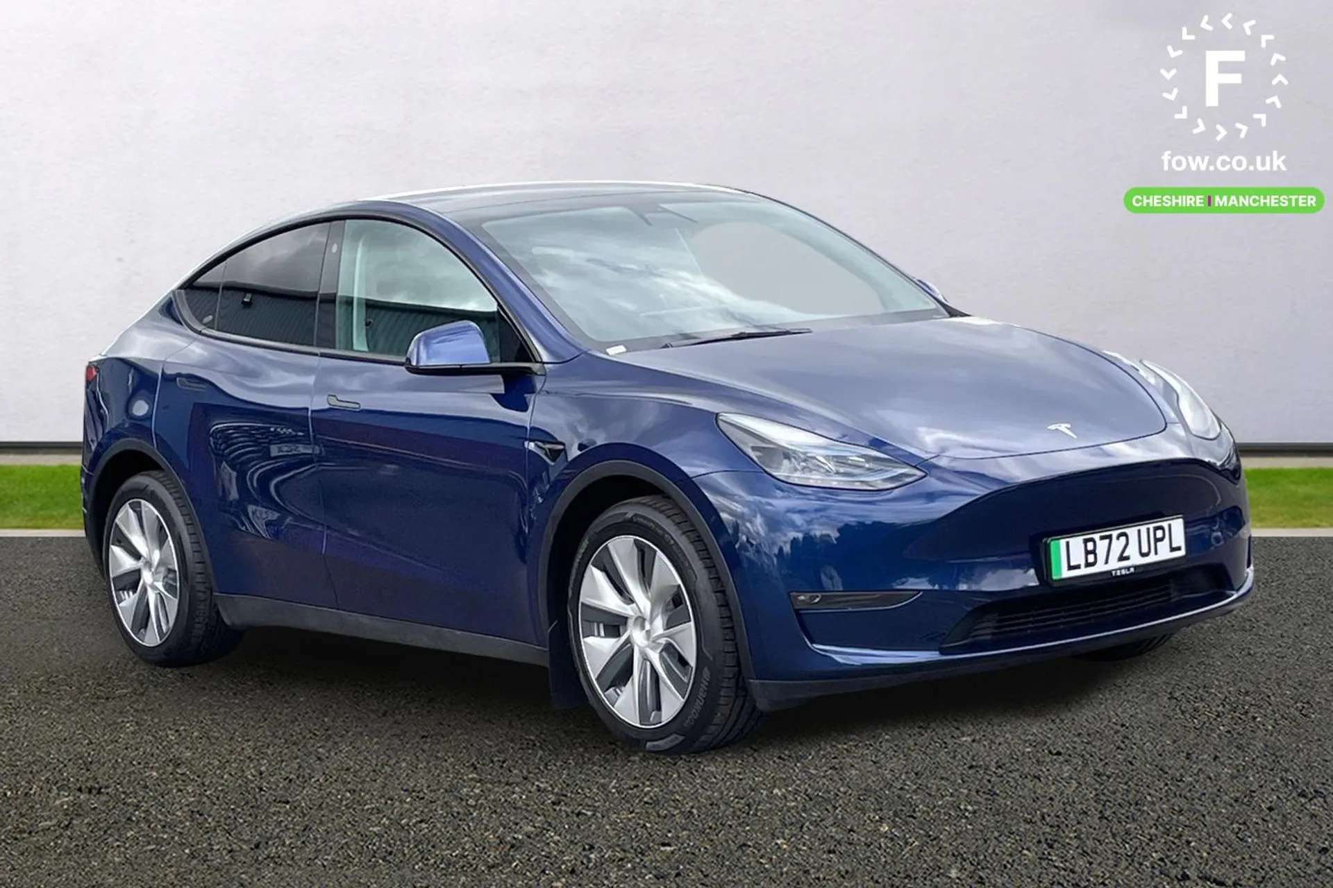 A 2022 TESLA MODEL Y Long Range AWD 5dr Auto [ Front and rear parking sensors, Wireless phone charging, Premium audio 14 speakers, 1 subwoofer, 2 amps and full immersive s A 2022 TESLA MODEL Y Long Range AWD 5dr Auto [ Front and rear parking sensors, Wireless phone charging, Premium audio 14 speakers, 1 subwoofer, 2 amps and full immersive s