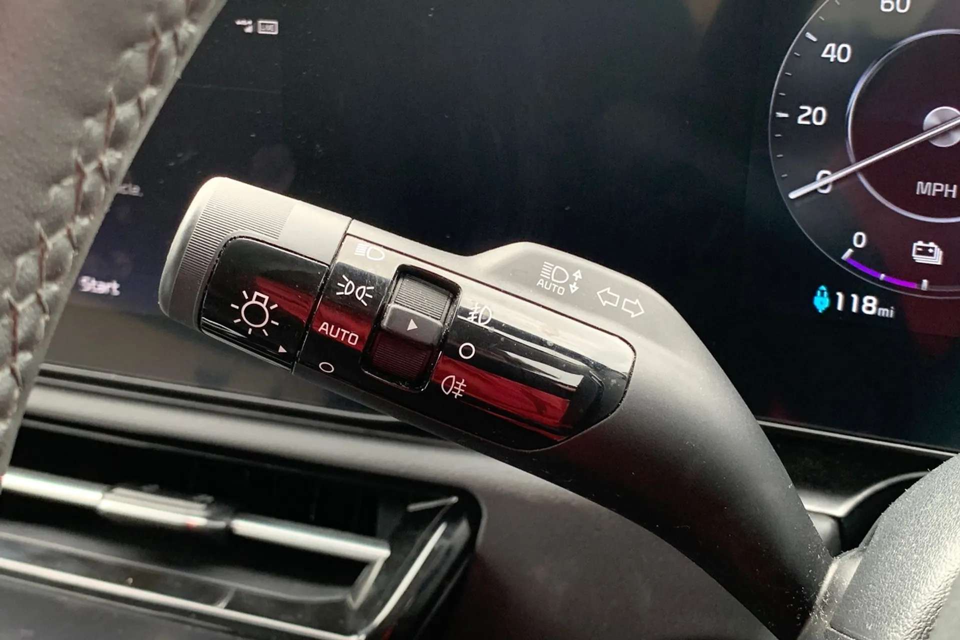 2023 KIA NIRO 2023 KIA NIRO