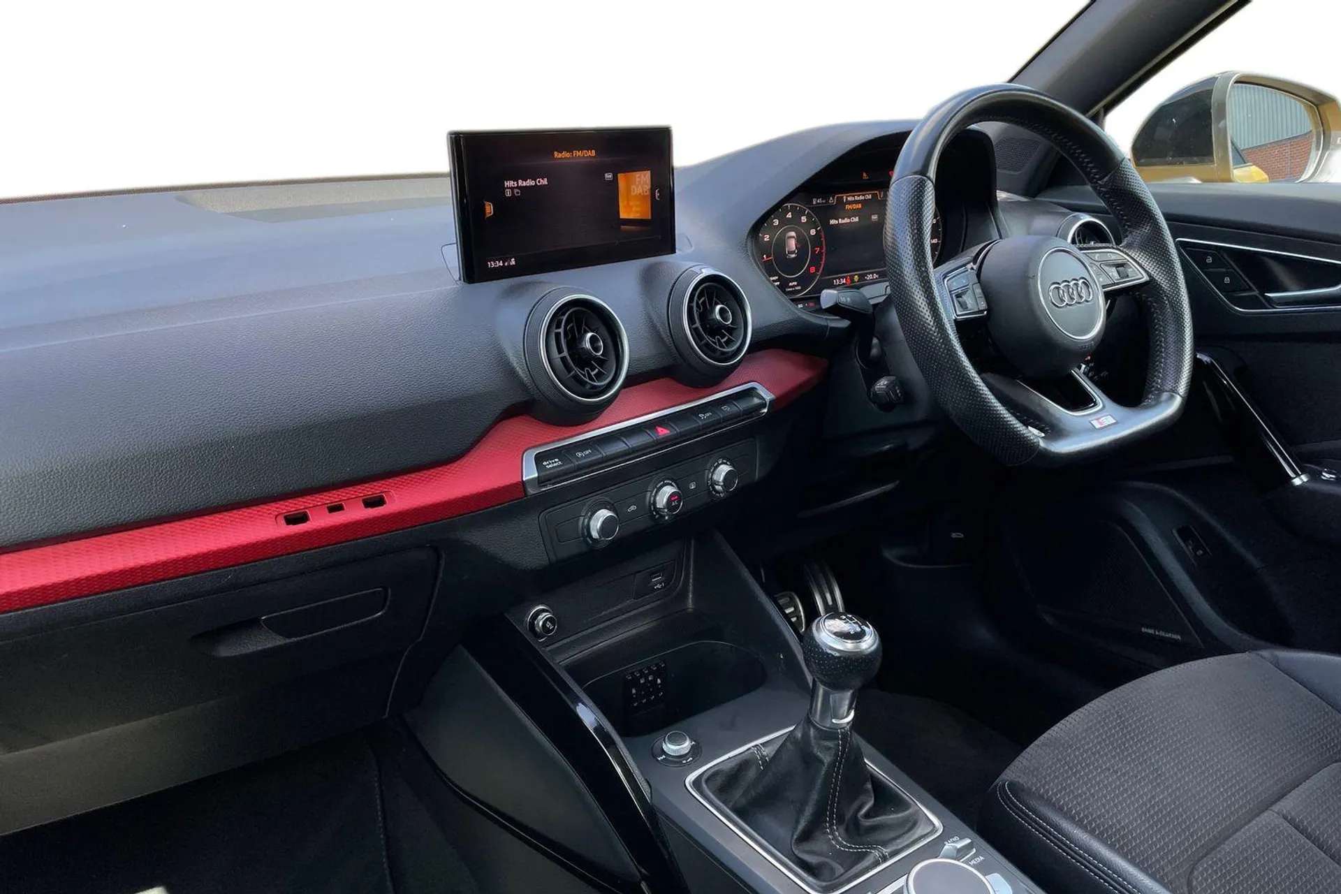 2019 AUDI Q2 2019 AUDI Q2