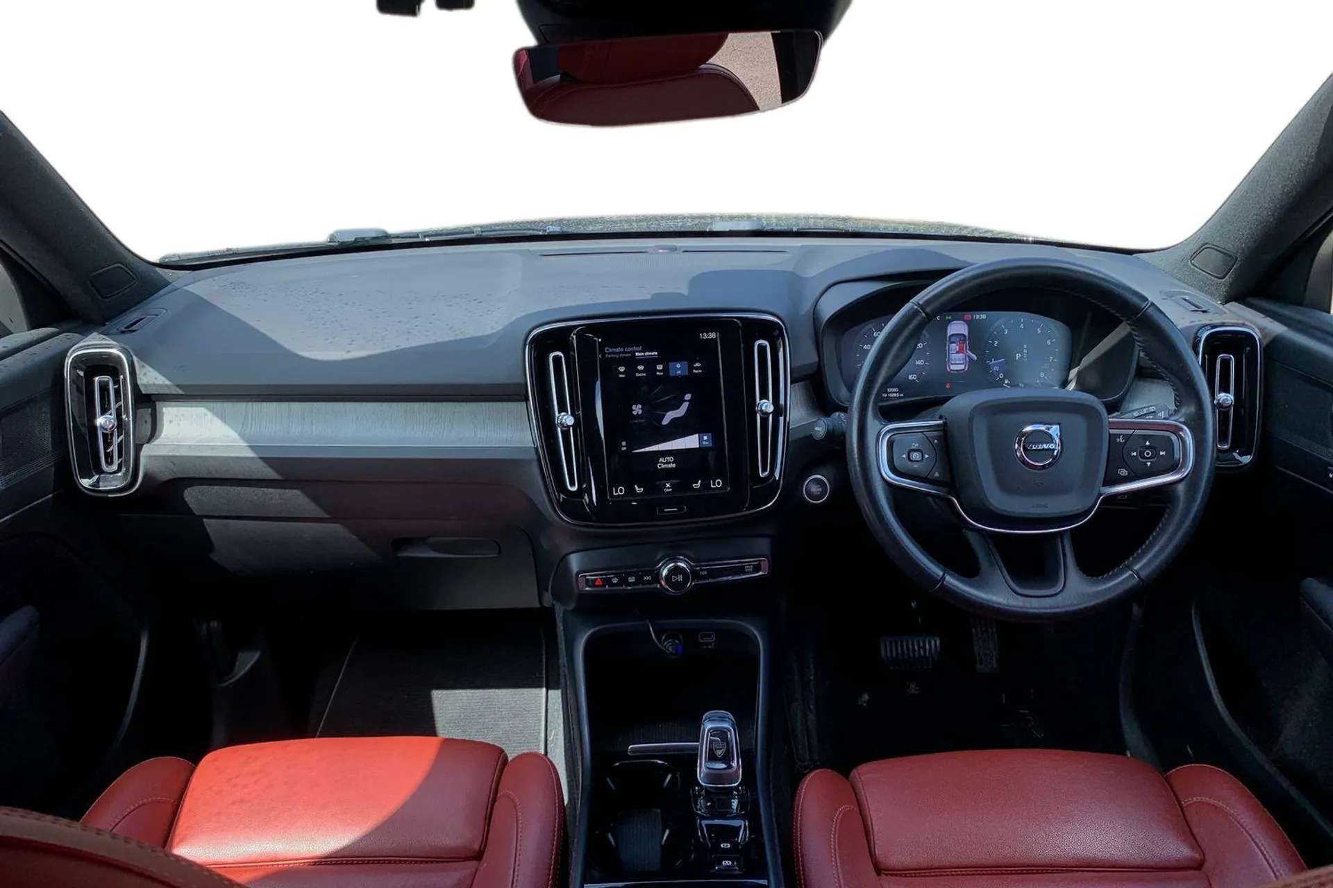 2021 VOLVO XC40 2021 VOLVO XC40