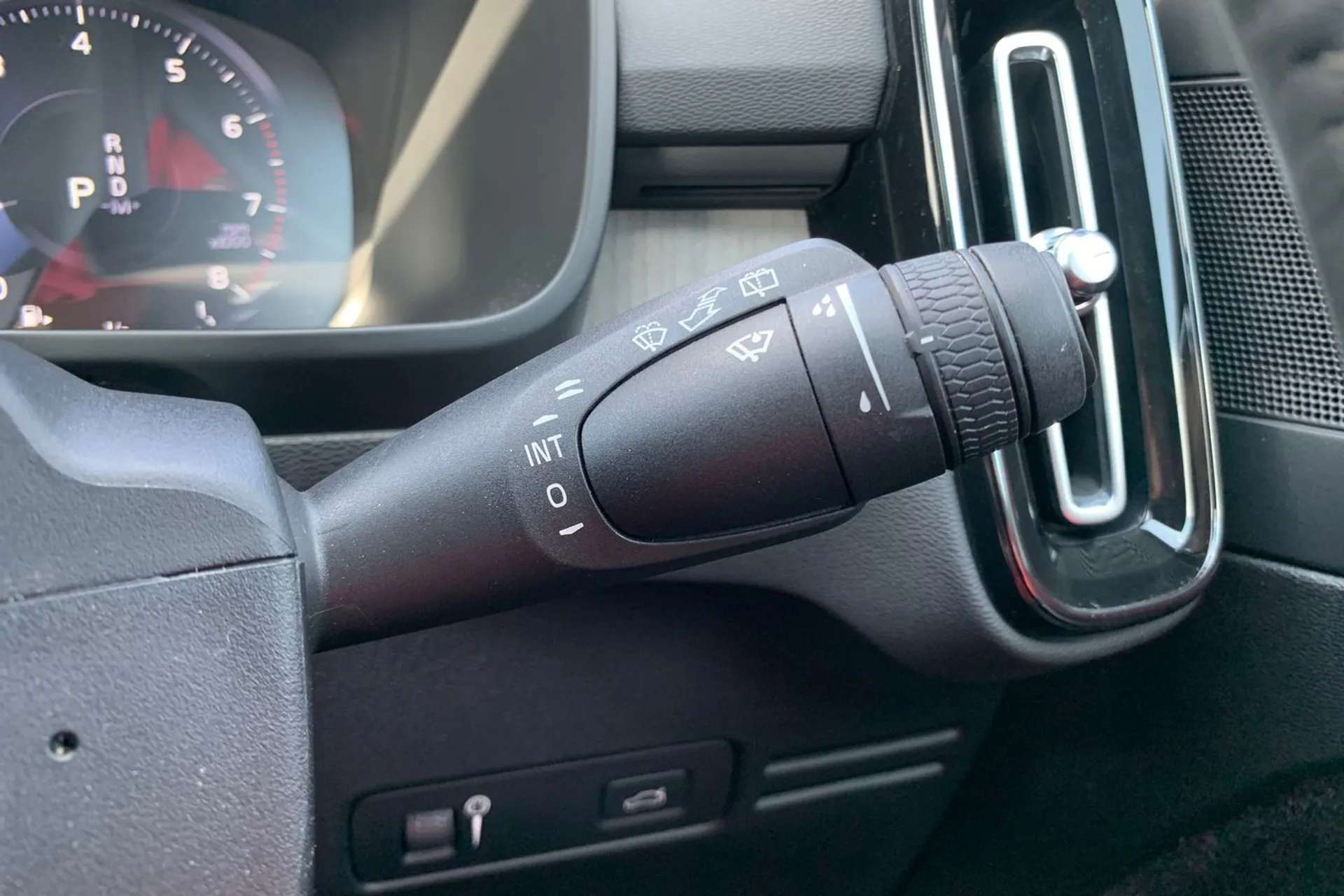 2021 VOLVO XC40 2021 VOLVO XC40