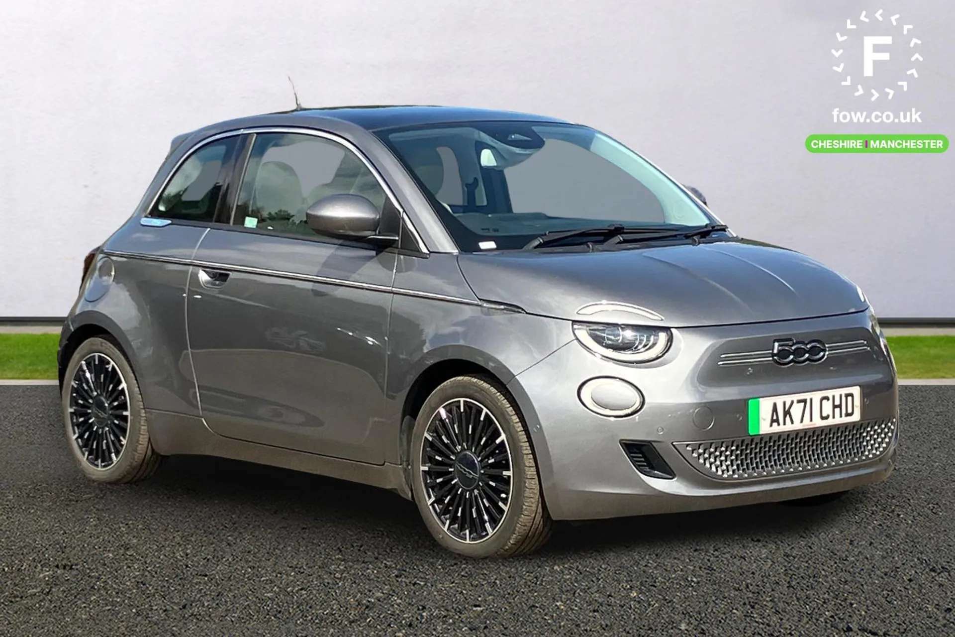 A 2021 FIAT 500 87kW La Prima 42kWh 3dr Auto {Intelligent speed assist,Traffic sign information} A 2021 FIAT 500 87kW La Prima 42kWh 3dr Auto {Intelligent speed assist,Traffic sign information}