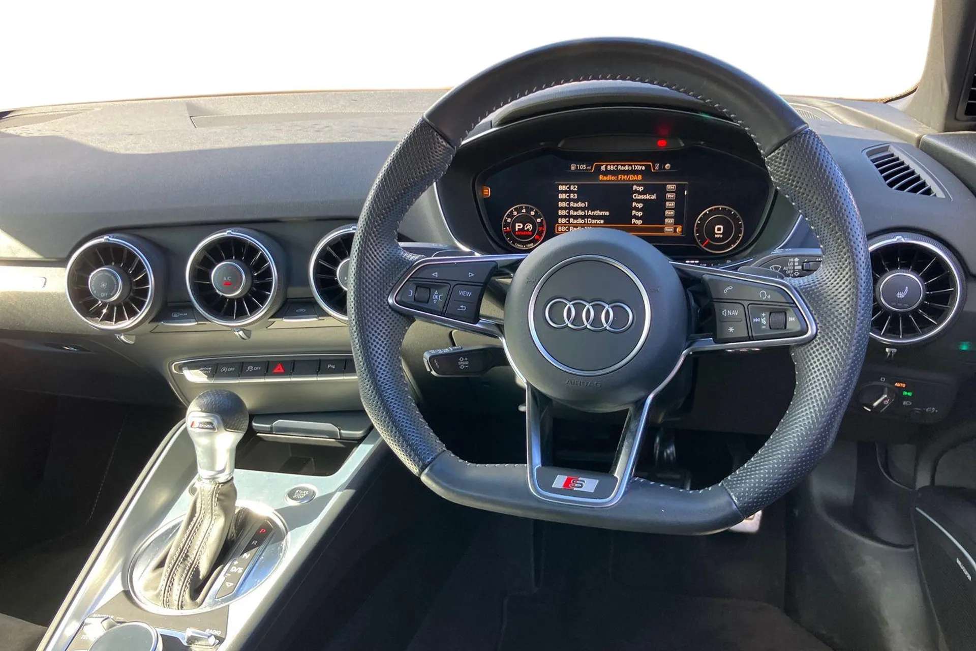 2023 AUDI TT 2023 AUDI TT