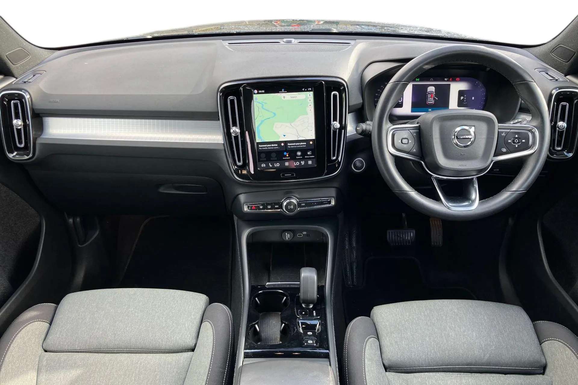 2022 VOLVO XC40 2022 VOLVO XC40