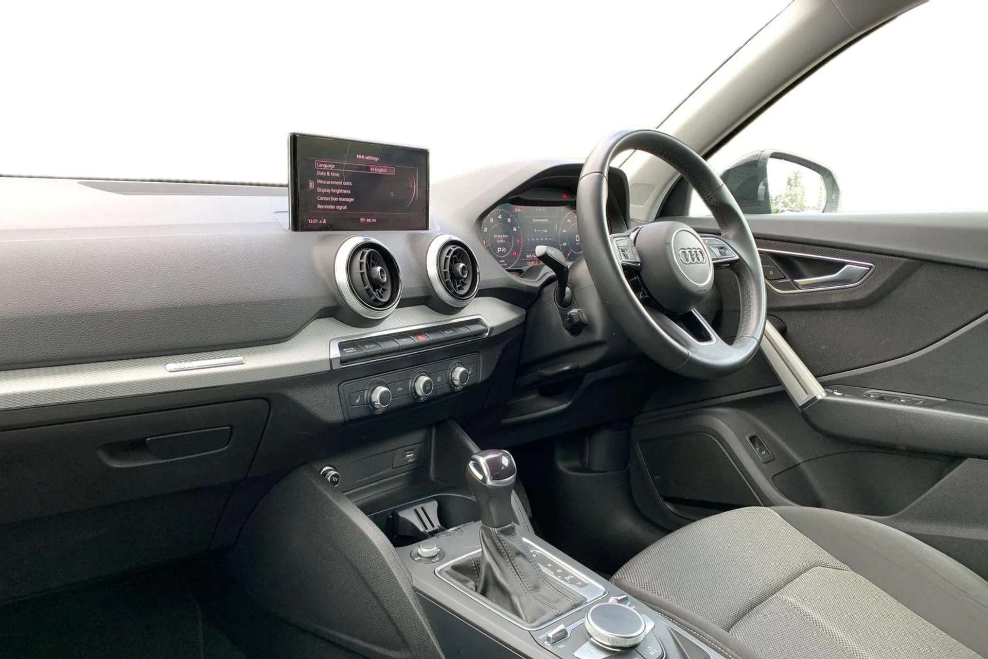 2021 AUDI Q2 2021 AUDI Q2