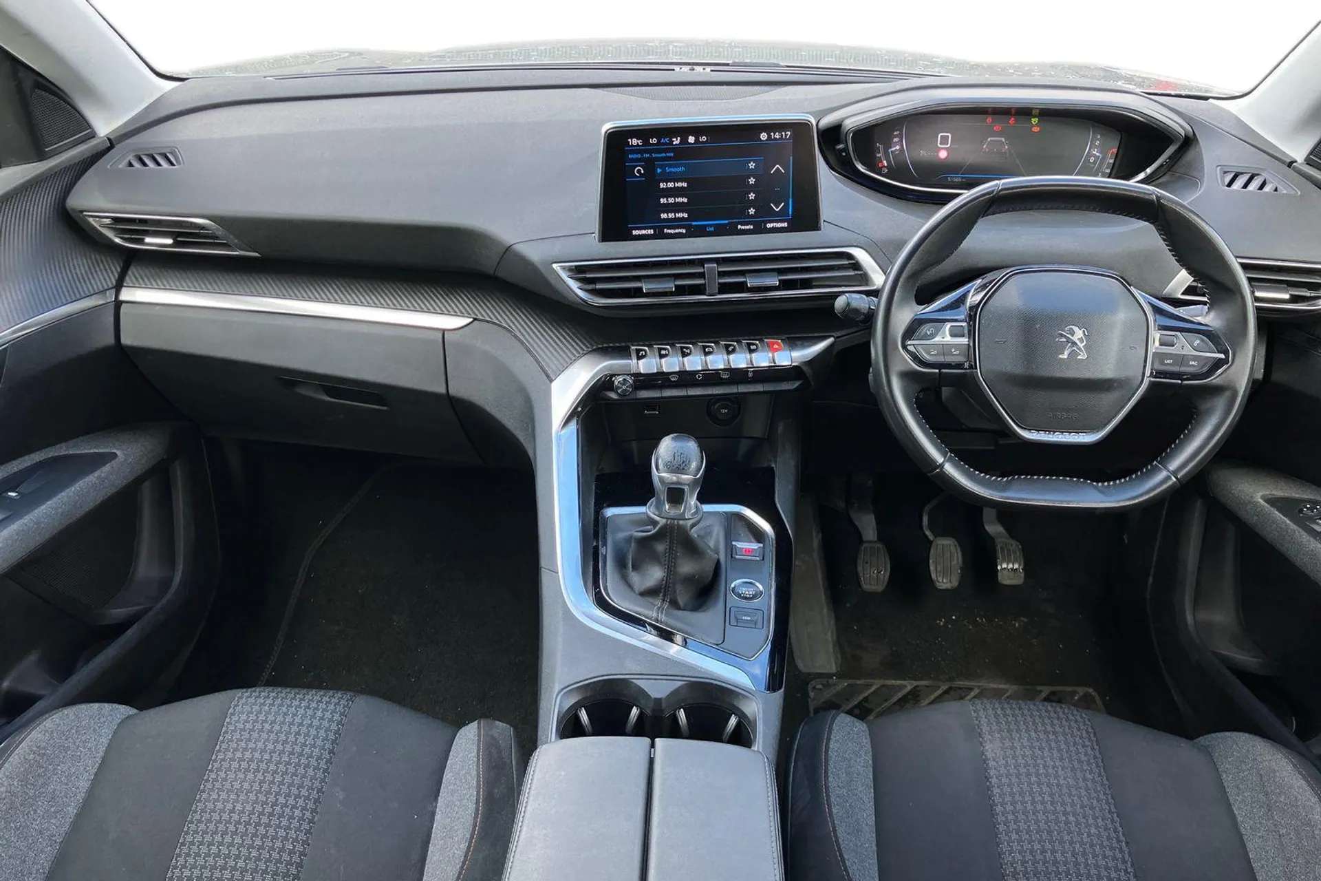 A 2021 PEUGEOT 5008 1.5 BlueHDi Active Premium 5dr [ Visio Park 1: 180° Colour reversing camera + front parking sensors , Power folding door mirrors (includes LED courtes A 2021 PEUGEOT 5008 1.5 BlueHDi Active Premium 5dr [ Visio Park 1: 180° Colour reversing camera + front parking sensors , Power folding door mirrors (includes LED courtes