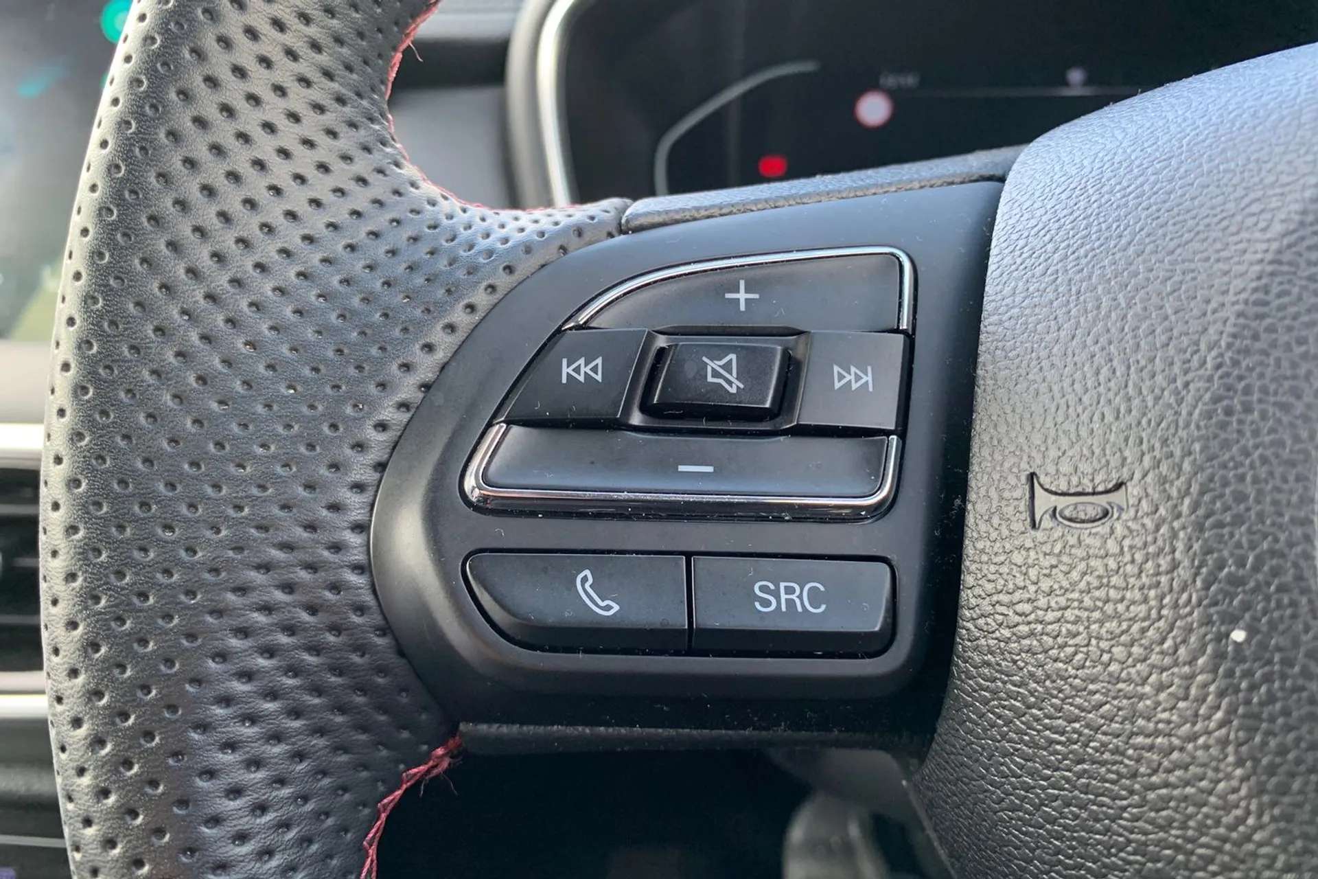 2024 MG MOTOR UK HS 2024 MG MOTOR UK HS