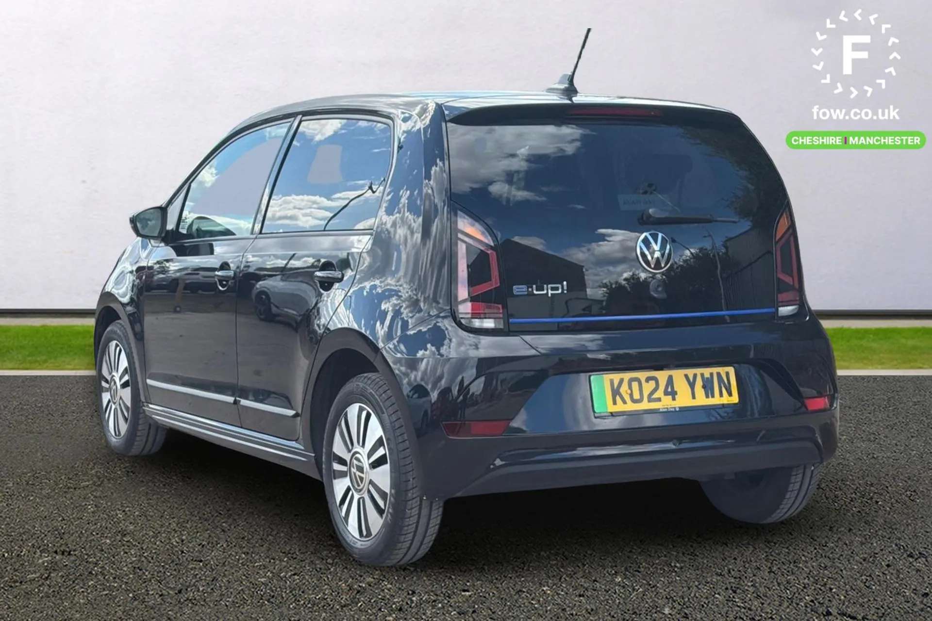 2024 VOLKSWAGEN UP 2024 VOLKSWAGEN UP