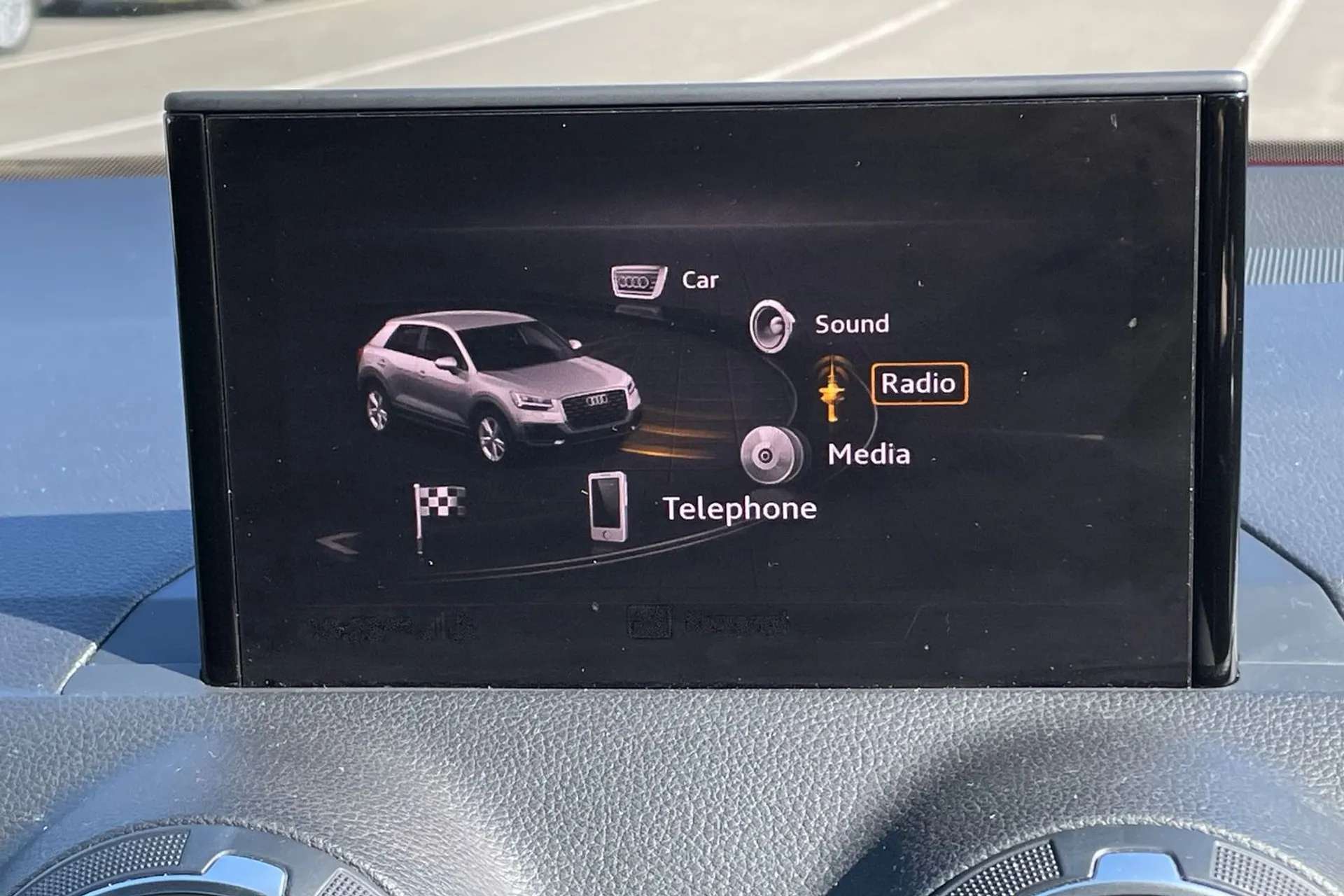 2019 AUDI Q2 2019 AUDI Q2