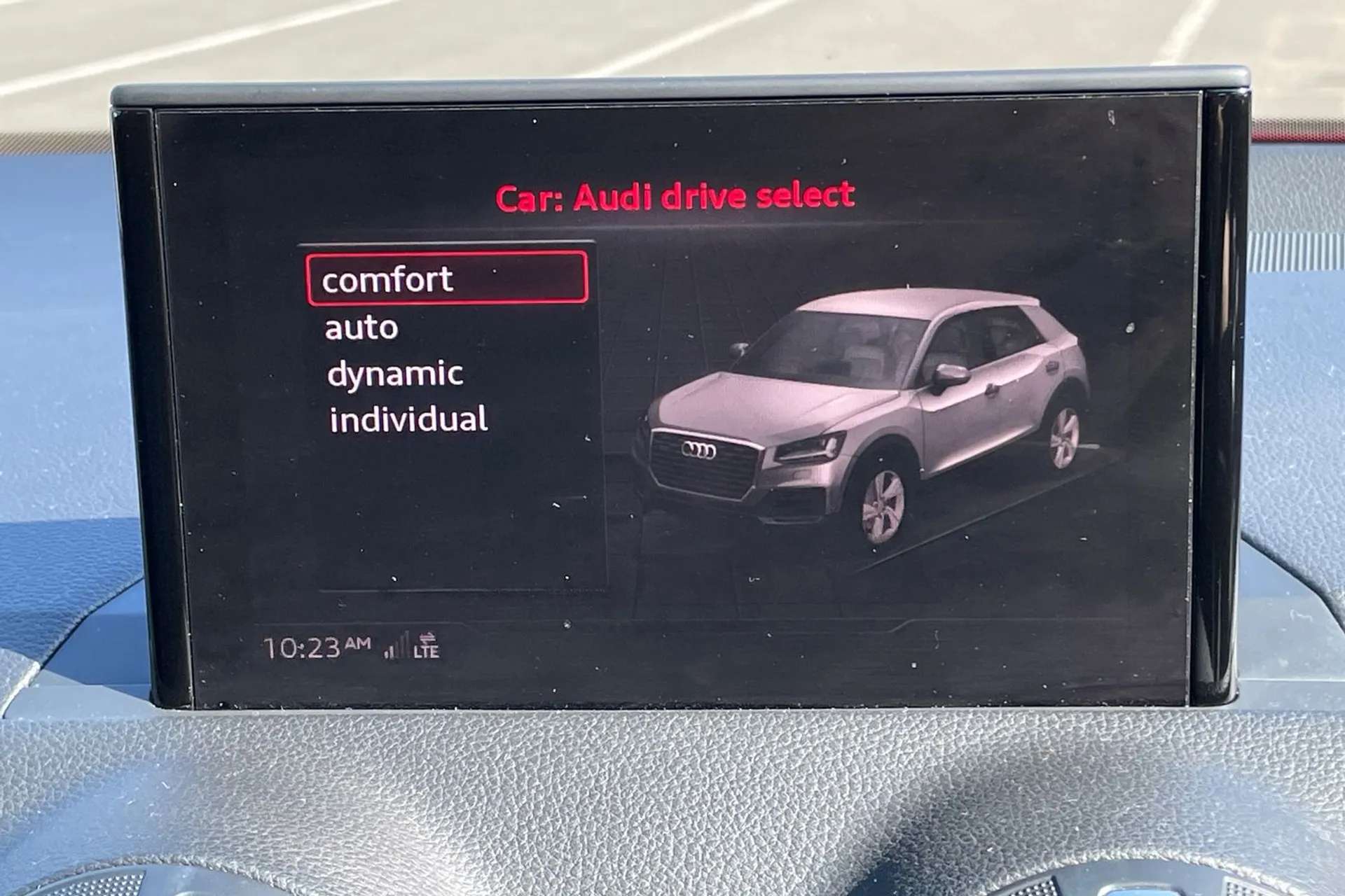 2019 AUDI Q2 2019 AUDI Q2