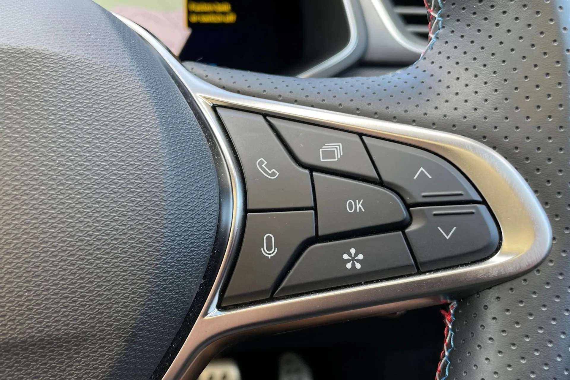 2025 RENAULT SYMBIOZ 2025 RENAULT SYMBIOZ