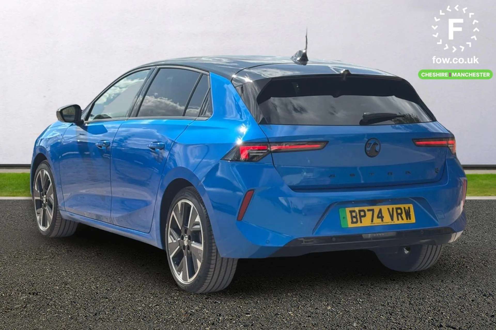A 2024 VAUXHALL ASTRA 115kW Ultimate 54kWh 5dr Auto [Head Up Display,Privacy Glass,Heated Seats,Parking Sensors A 2024 VAUXHALL ASTRA 115kW Ultimate 54kWh 5dr Auto [Head Up Display,Privacy Glass,Heated Seats,Parking Sensors