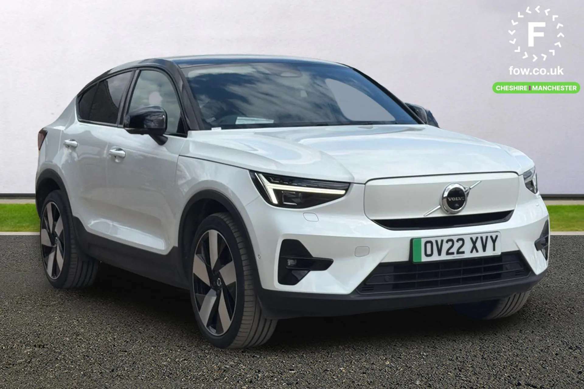 2022 VOLVO C40 2022 VOLVO C40