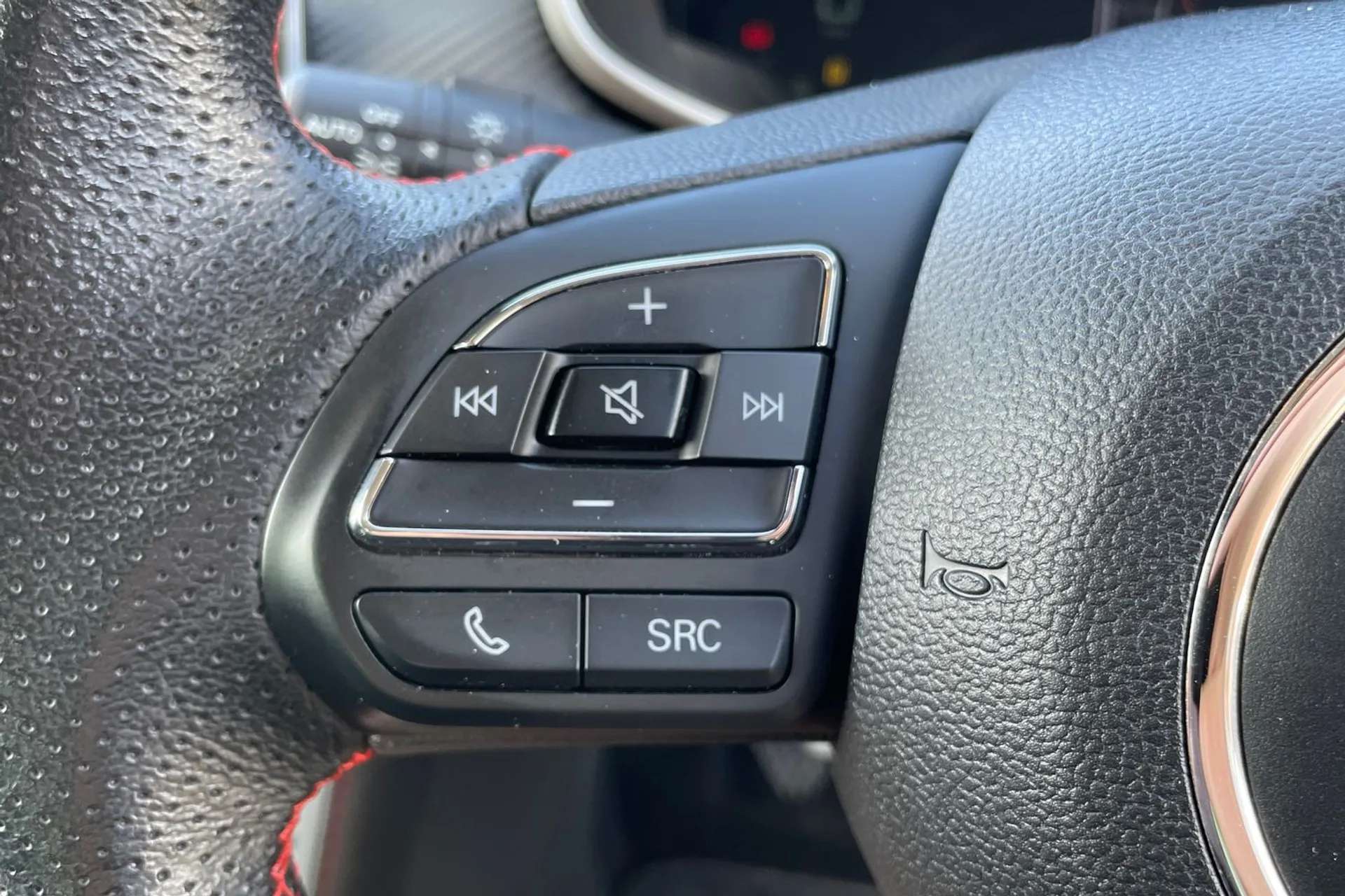 2023 MG MOTOR UK ZS 2023 MG MOTOR UK ZS