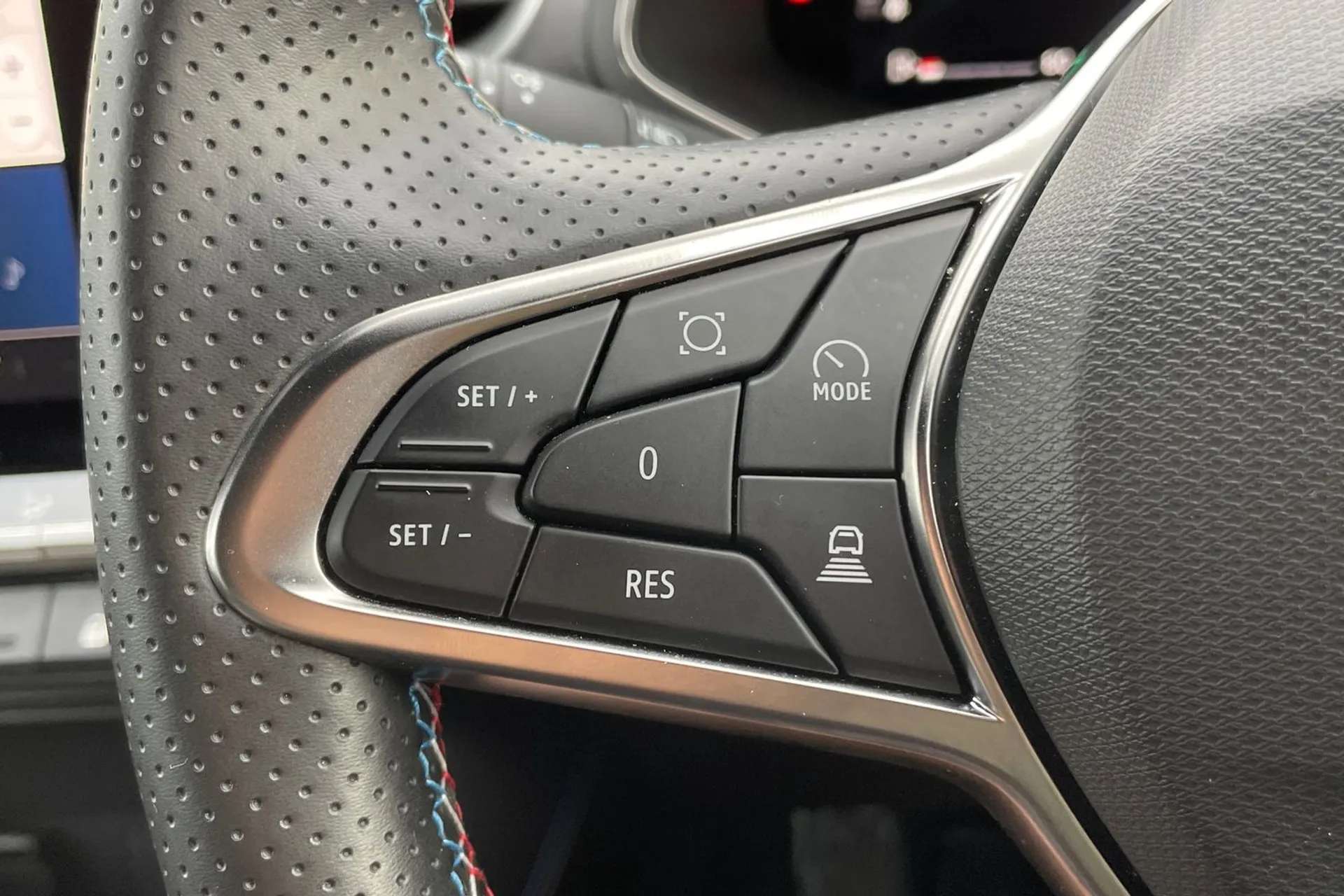 2025 RENAULT CAPTUR 2025 RENAULT CAPTUR