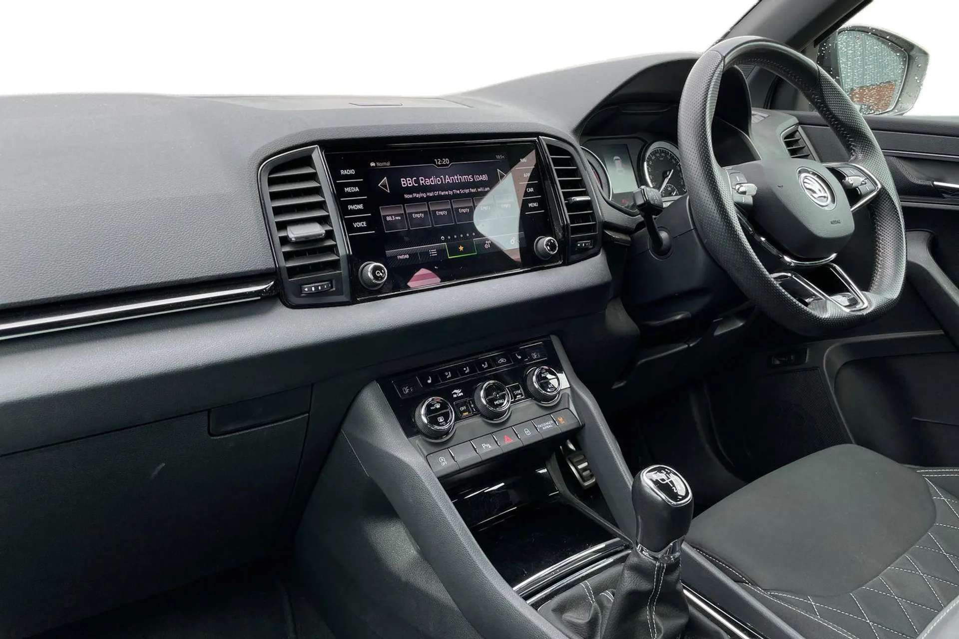 2022 SKODA KAROQ 2022 SKODA KAROQ