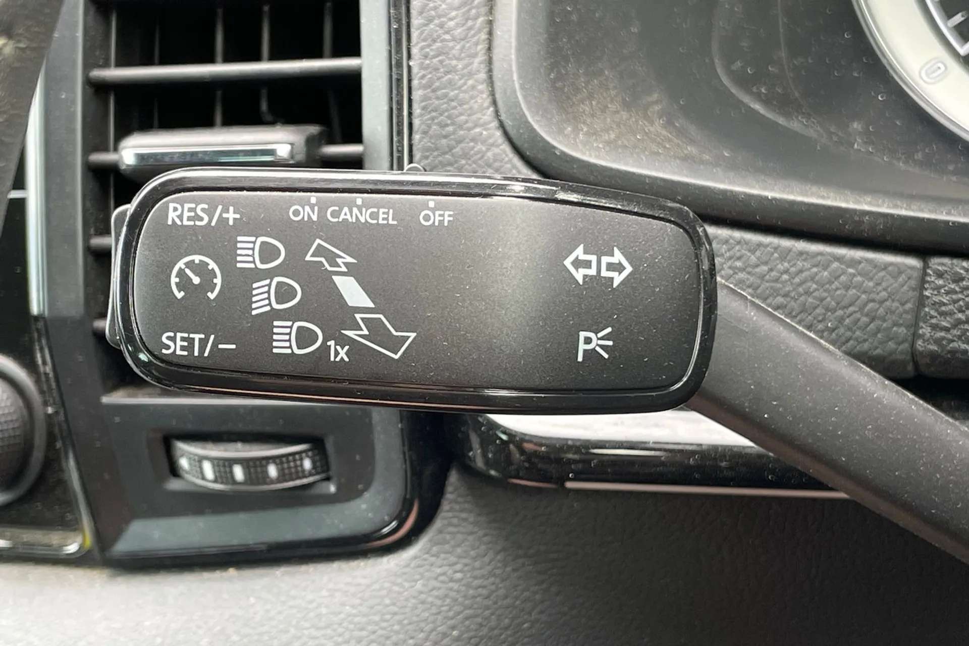 2022 SKODA KAROQ 2022 SKODA KAROQ